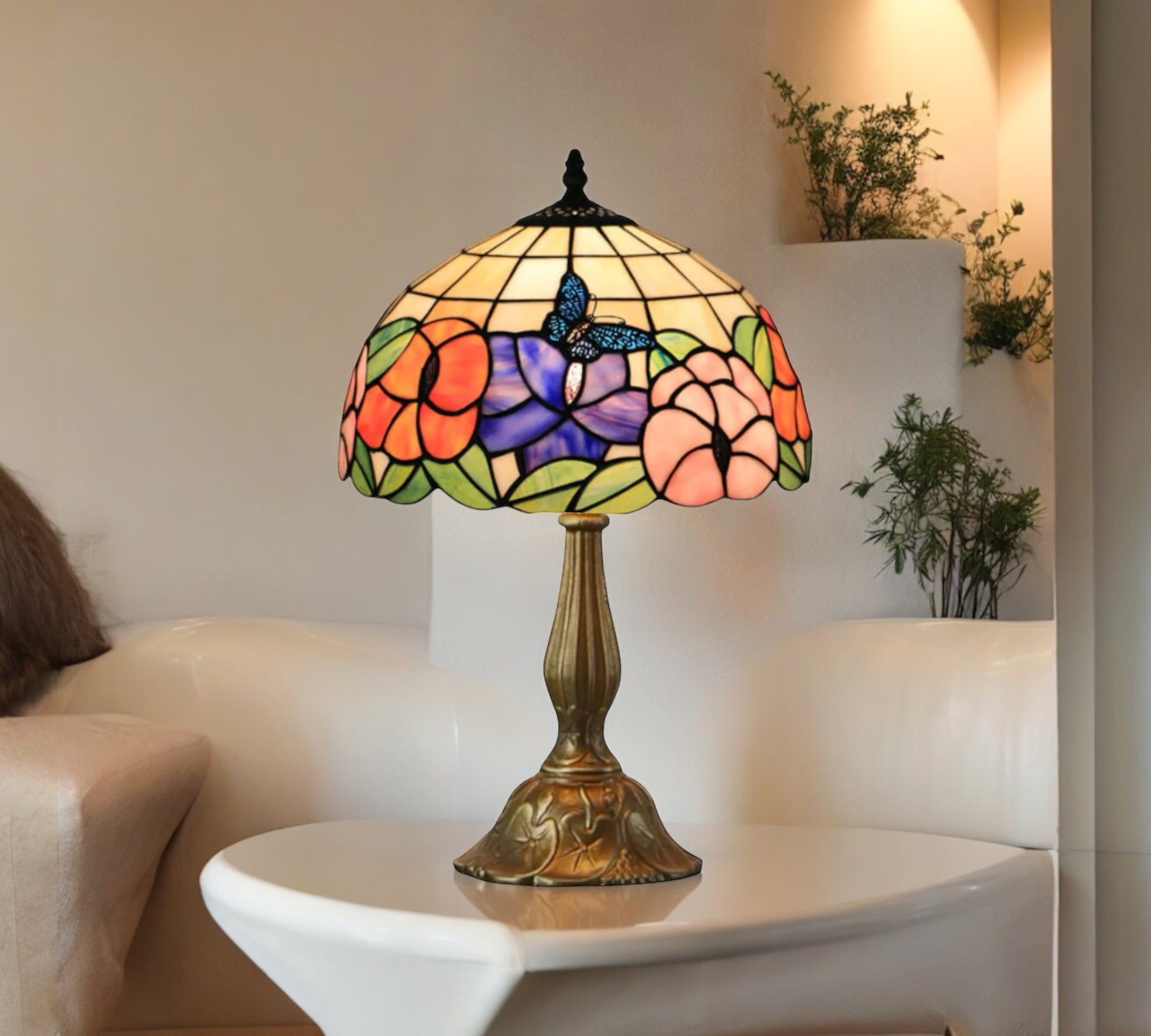CDH 12" Tiffany Table Lamp (12704)