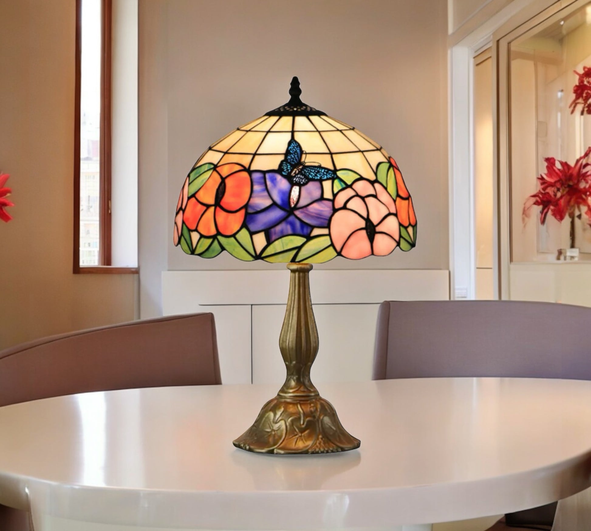 CDH 12" Tiffany Table Lamp (12704)