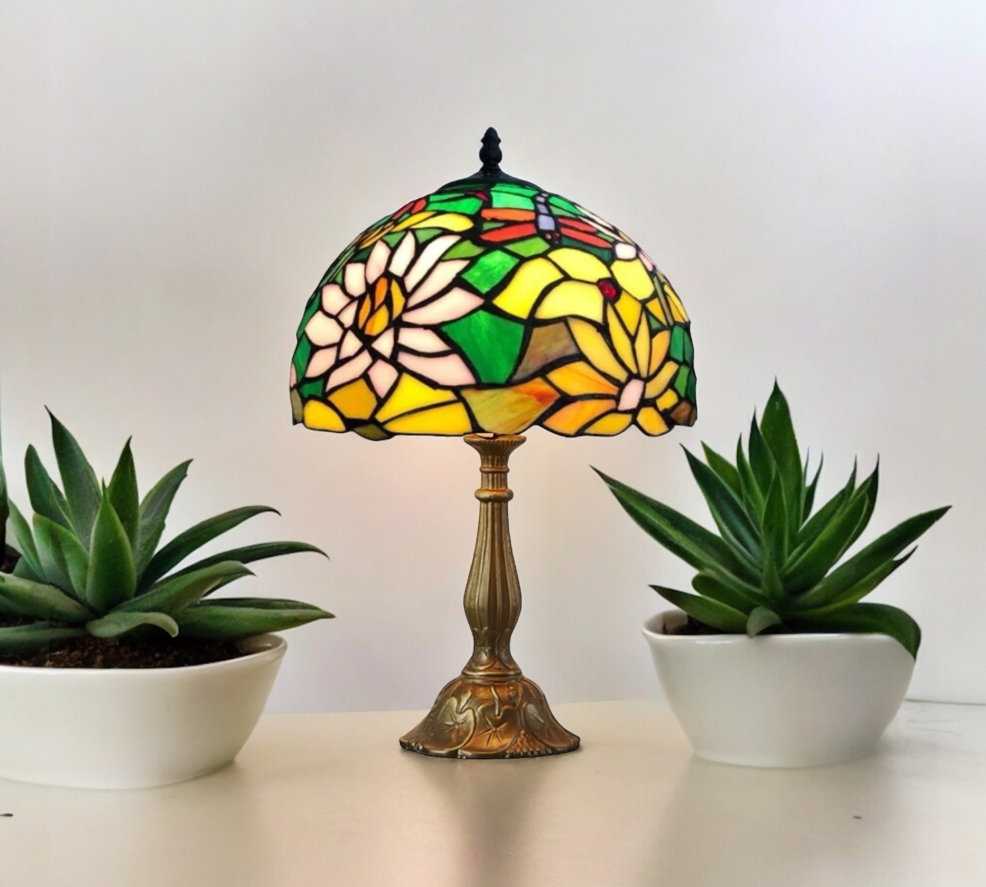 CDH 12" Tiffany Table Lamp (12715)