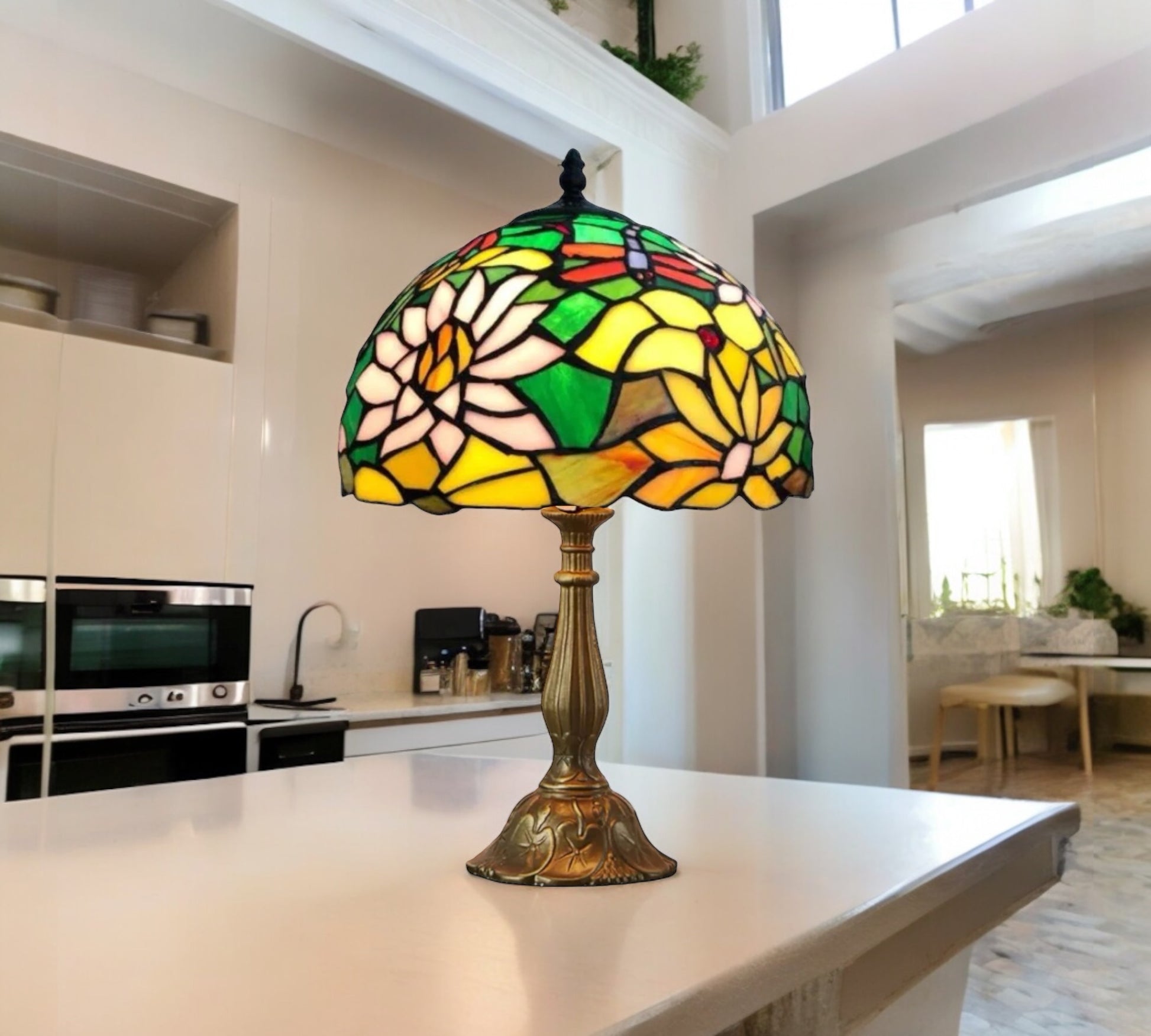 CDH 12" Tiffany Table Lamp (12715)