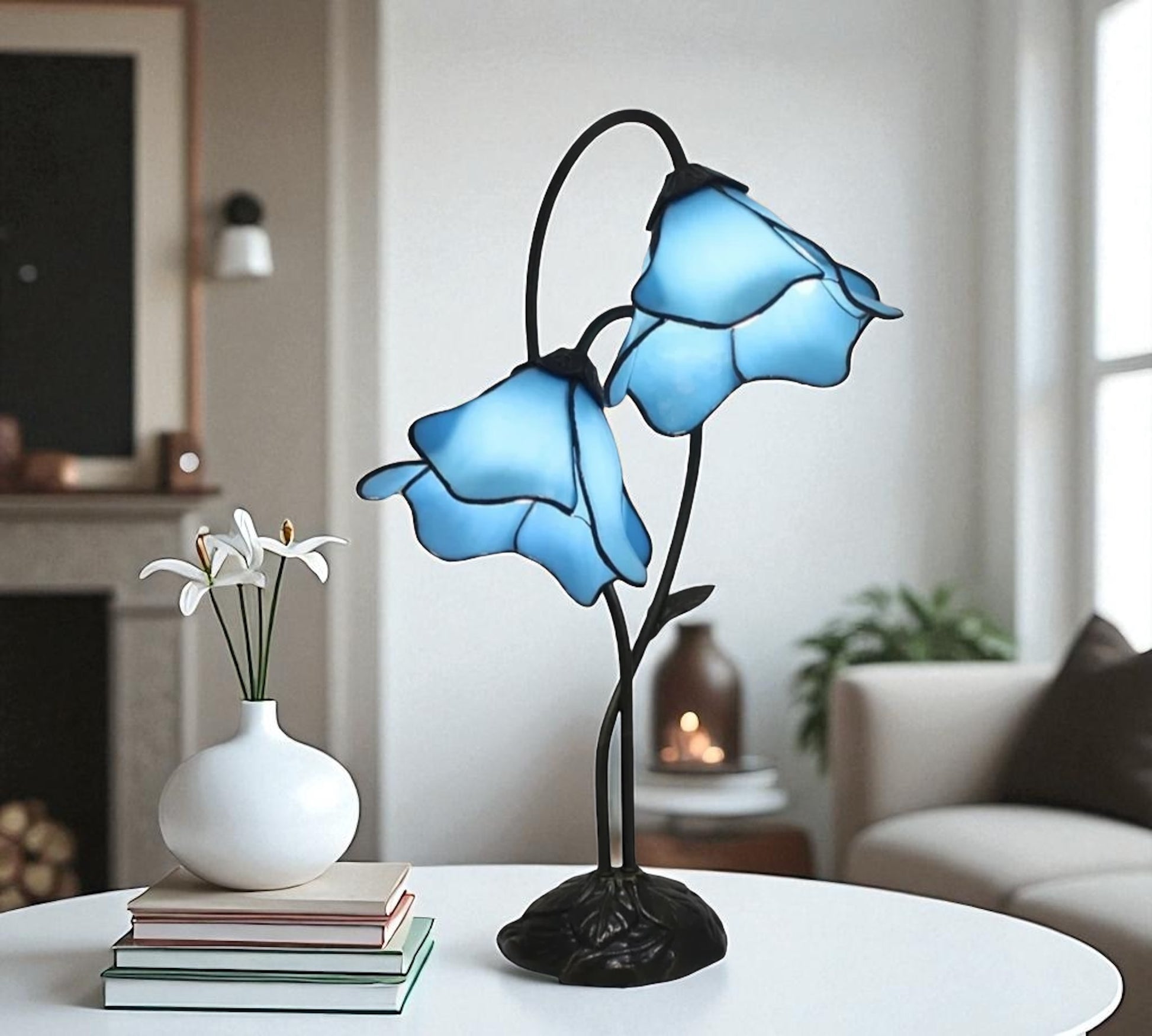 CDH LARGR Water Lily Flower Style Tiffany Table Lamp (12034B)