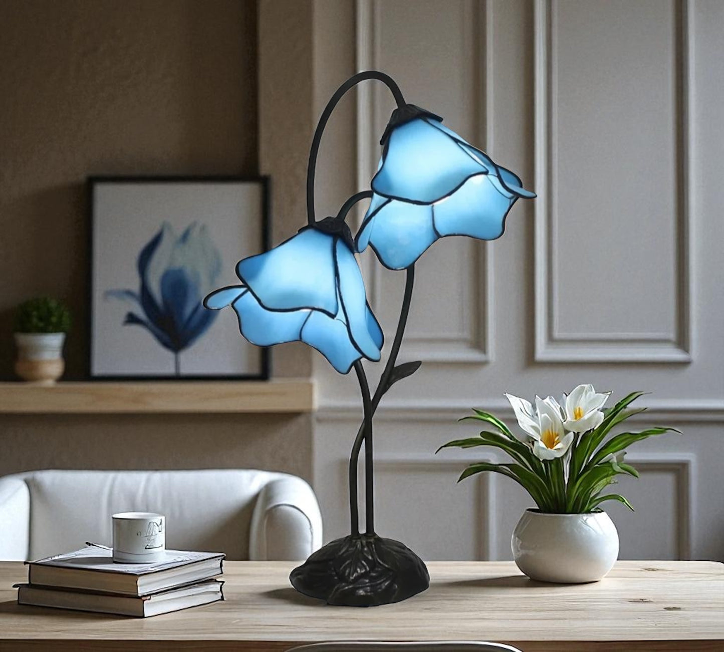 CDH LARGR Water Lily Flower Style Tiffany Table Lamp (12034B)