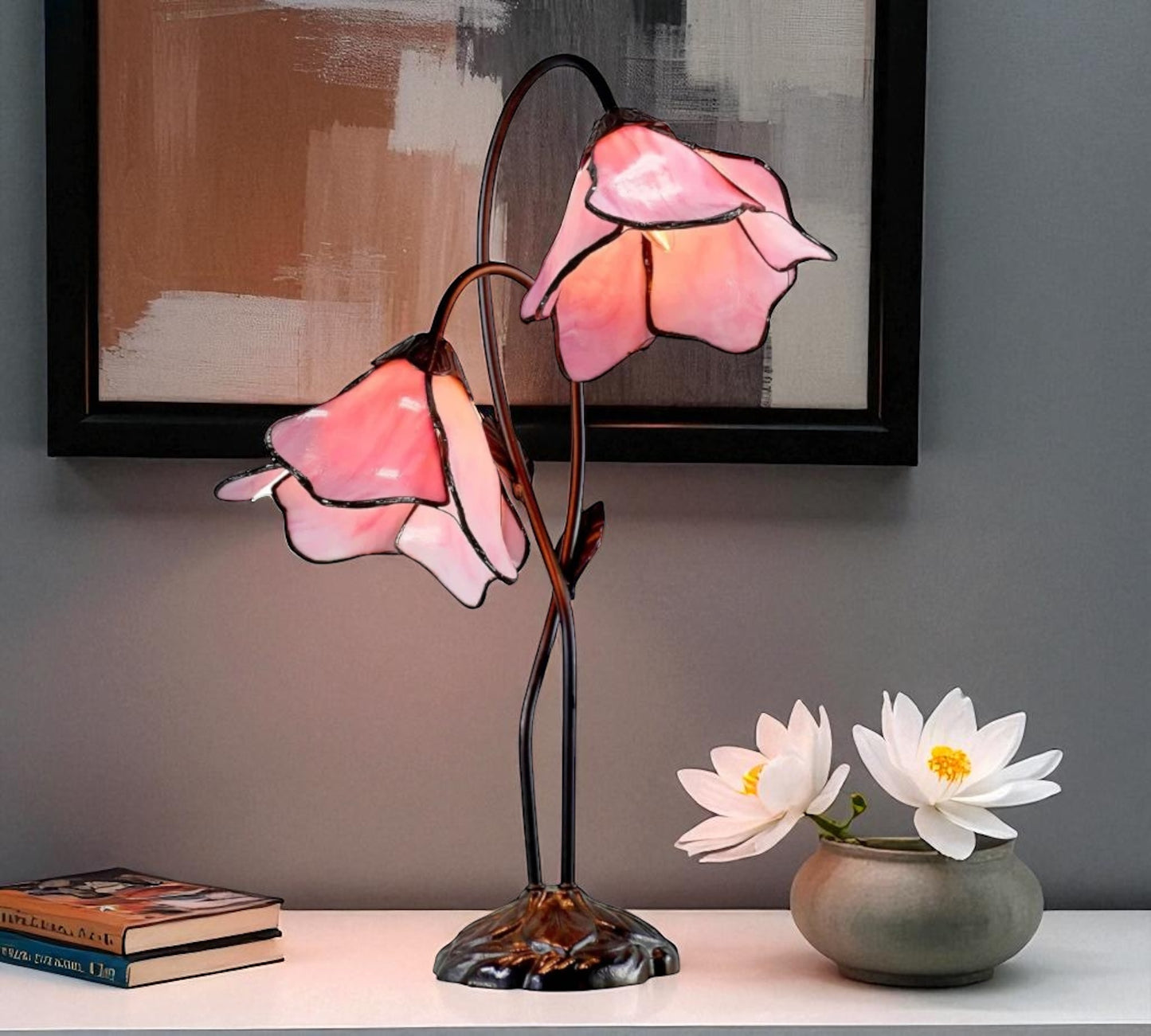 CDH LARGR Water Lily Flower Style Tiffany Table Lamp (12034R)