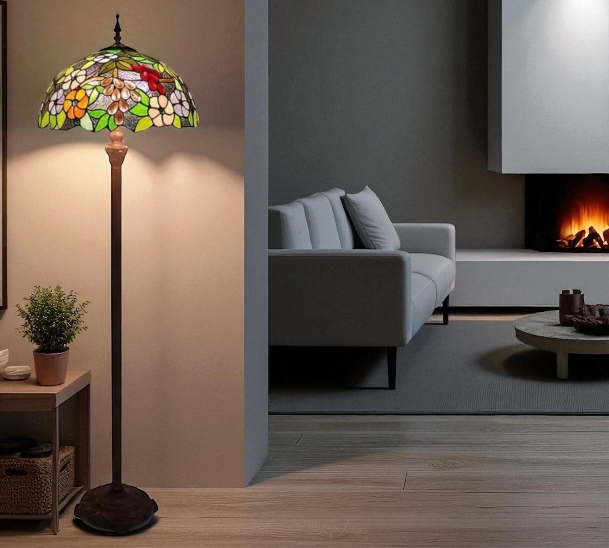 CDH Tiffany Floor Lamp (16022) 16" 40CM Shade