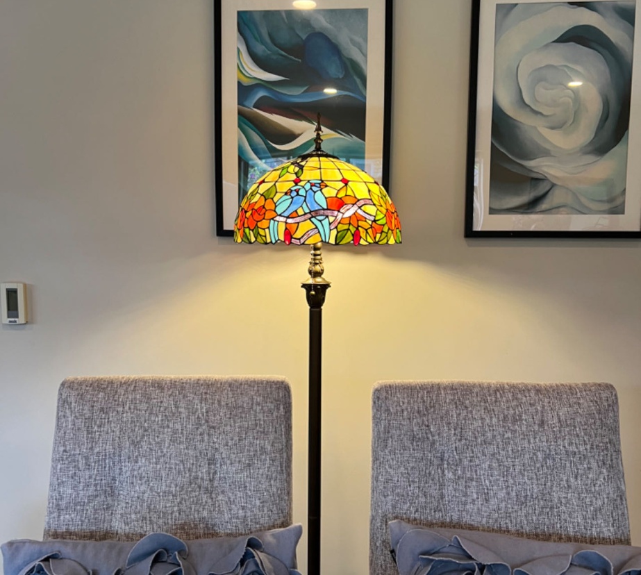 CDH Tiffany Floor Lamp (16056) 16" 40CM Shade