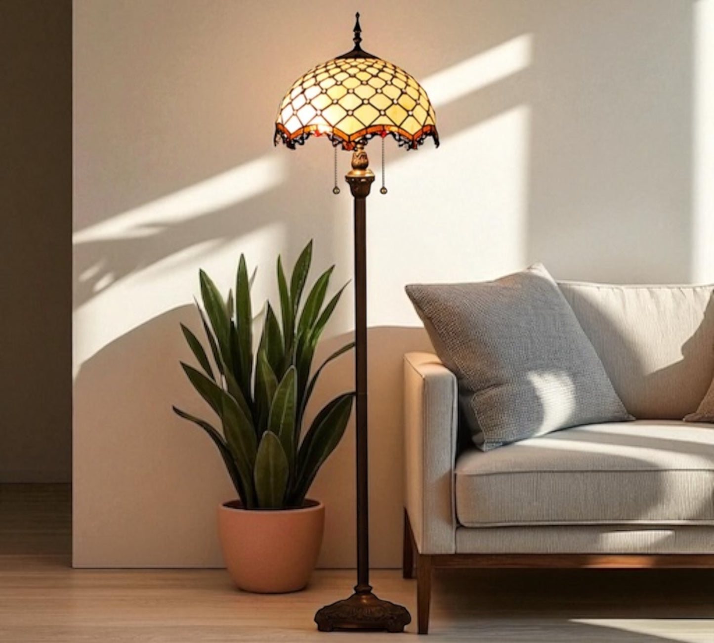 CDH Tiffany Floor Lamp (16058) 16" 40CM Shade