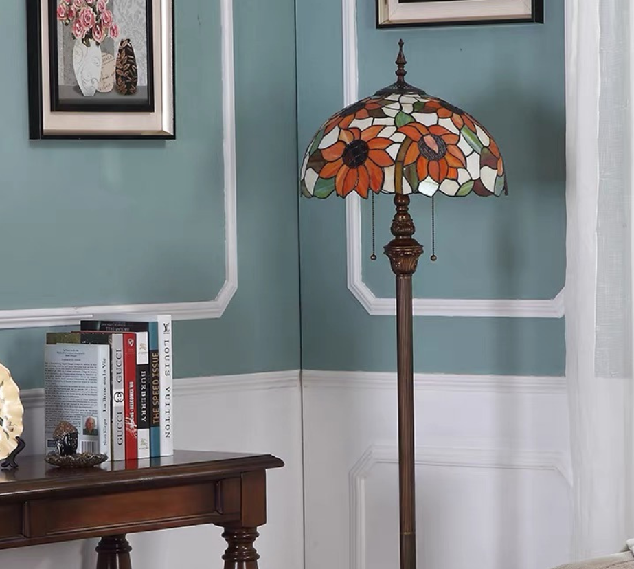 CDH Tiffany Floor Lamp (16068) 16" 40CM Shade