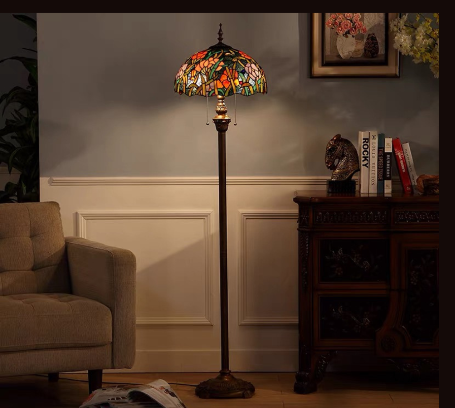 CDH Tiffany Floor Lamp (16073) 16" 40CM Shade