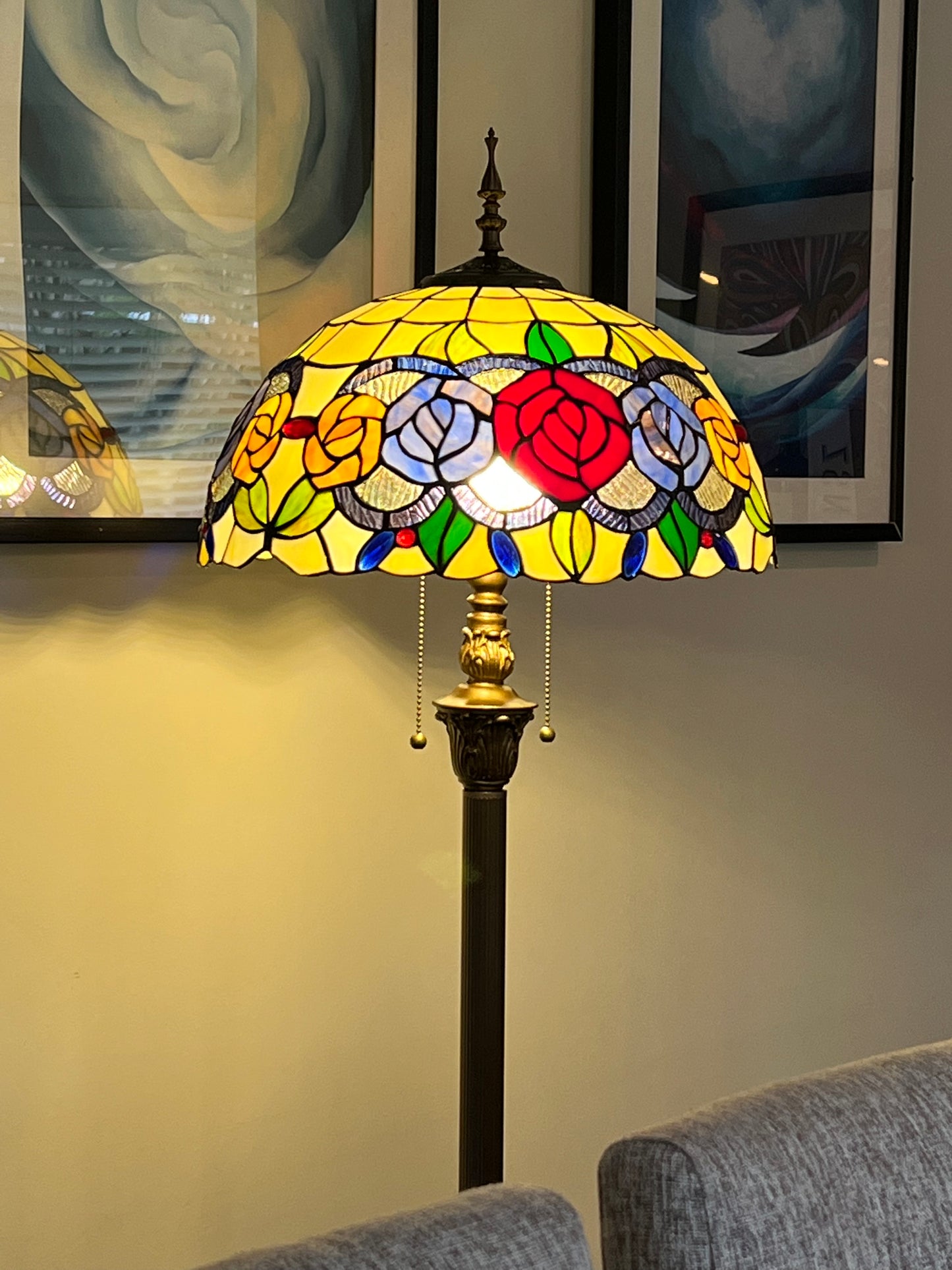 CDH Tiffany Floor Lamp (16081)  16" 40CM Shade