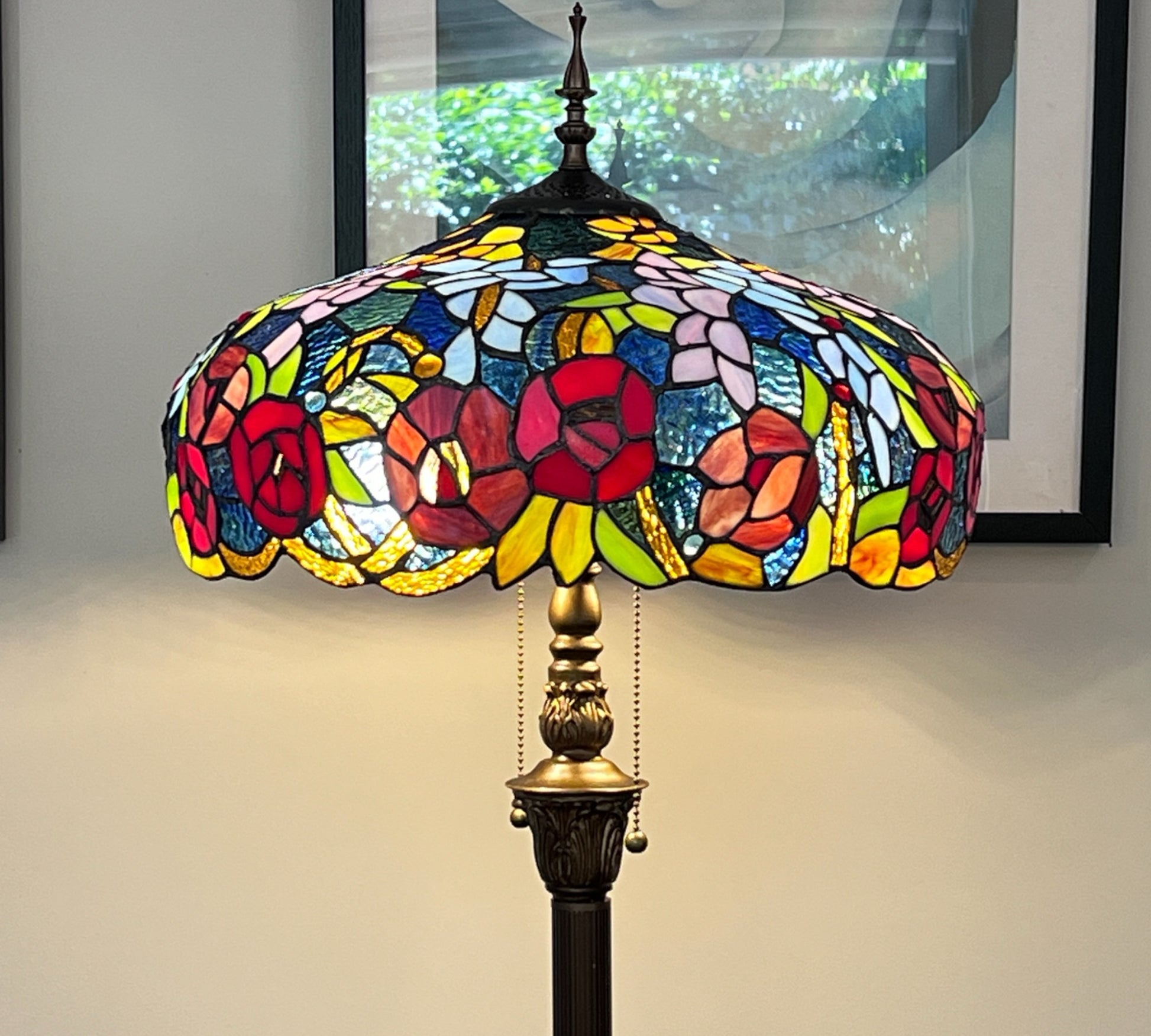 CDH Tiffany Floor Lamp (16116) 16" 40CM Shade