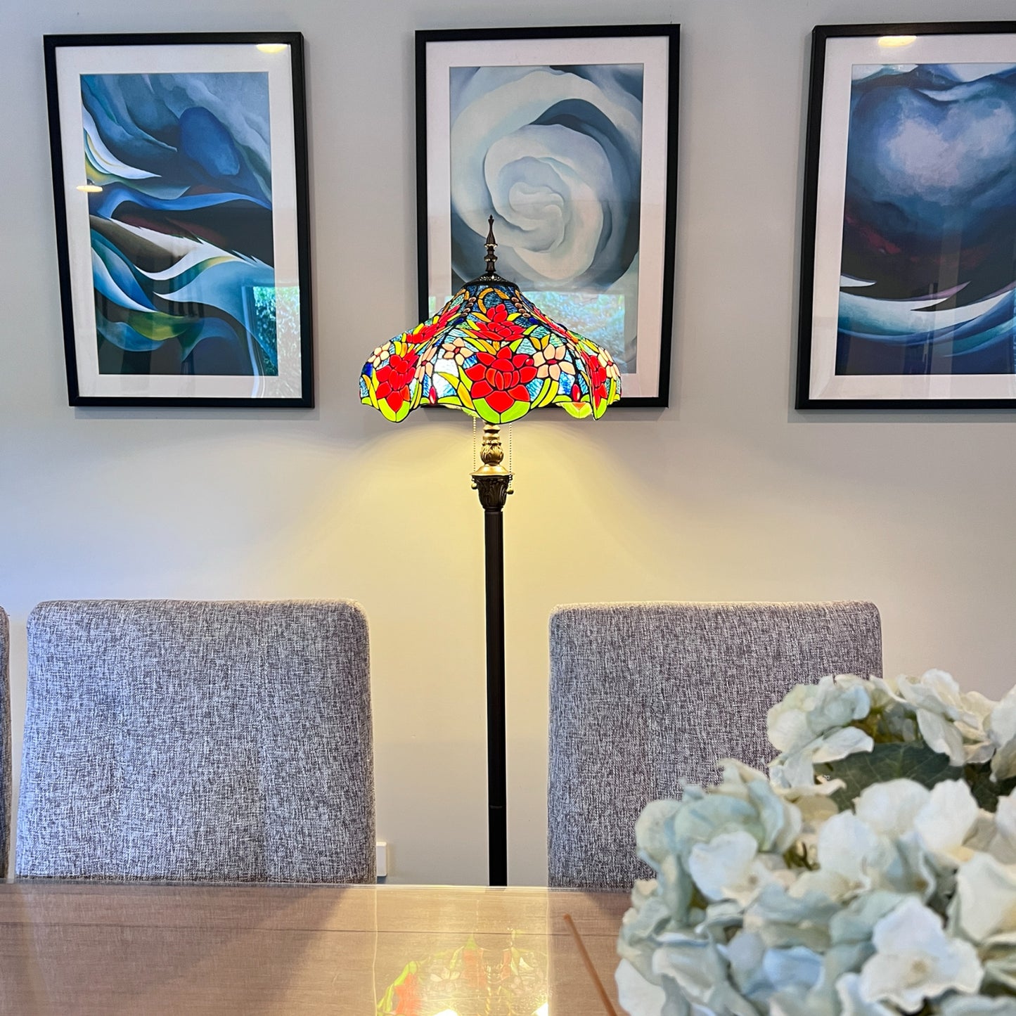 CDH Tiffany Floor Lamp (16118) 16" 40CM Shade