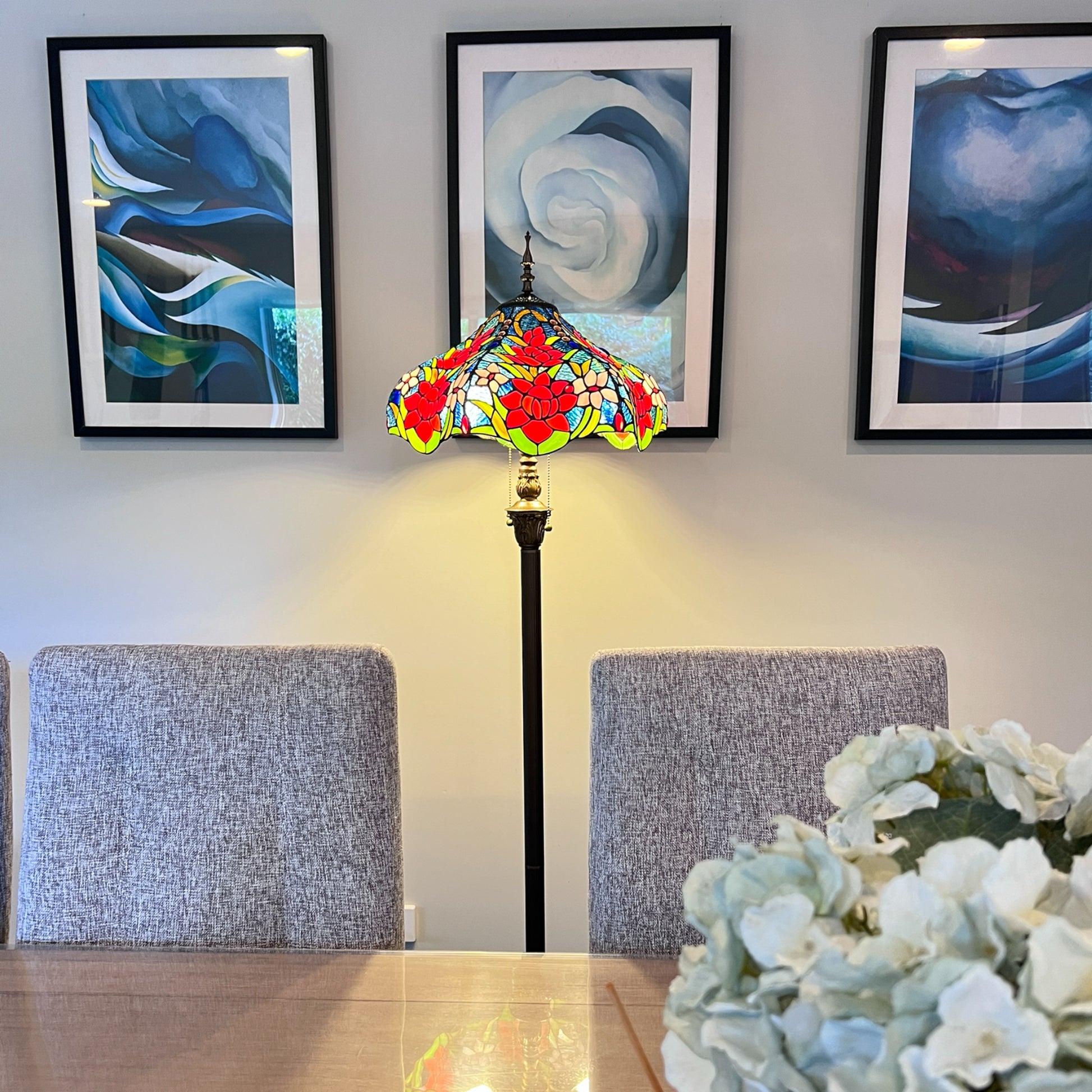 CDH Tiffany Floor Lamp (16118) 16" 40CM Shade