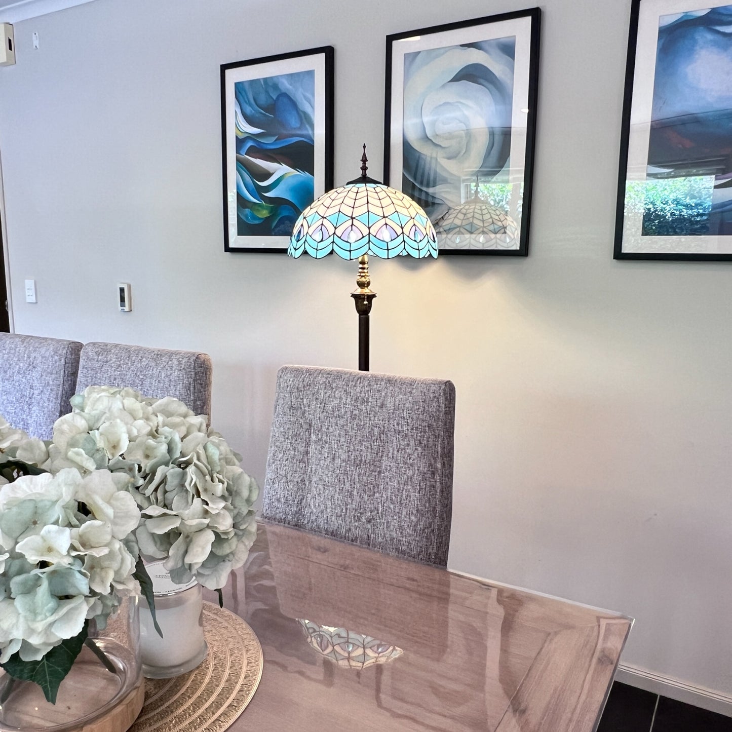 CDH Tiffany Floor Lamp (16119) 16" 40CM Shade