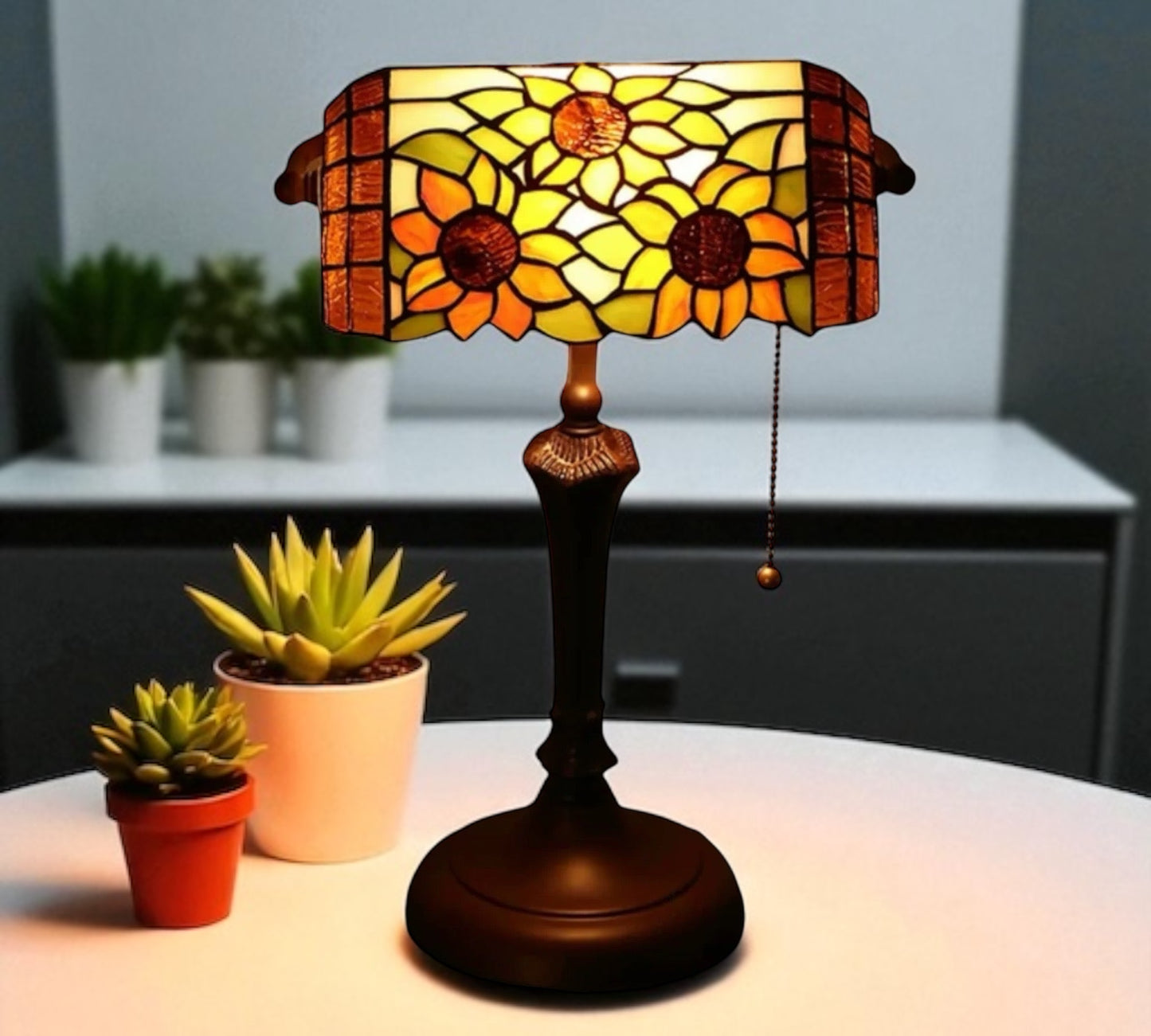 CDH Tiffany Reading Table Lamp (12040)