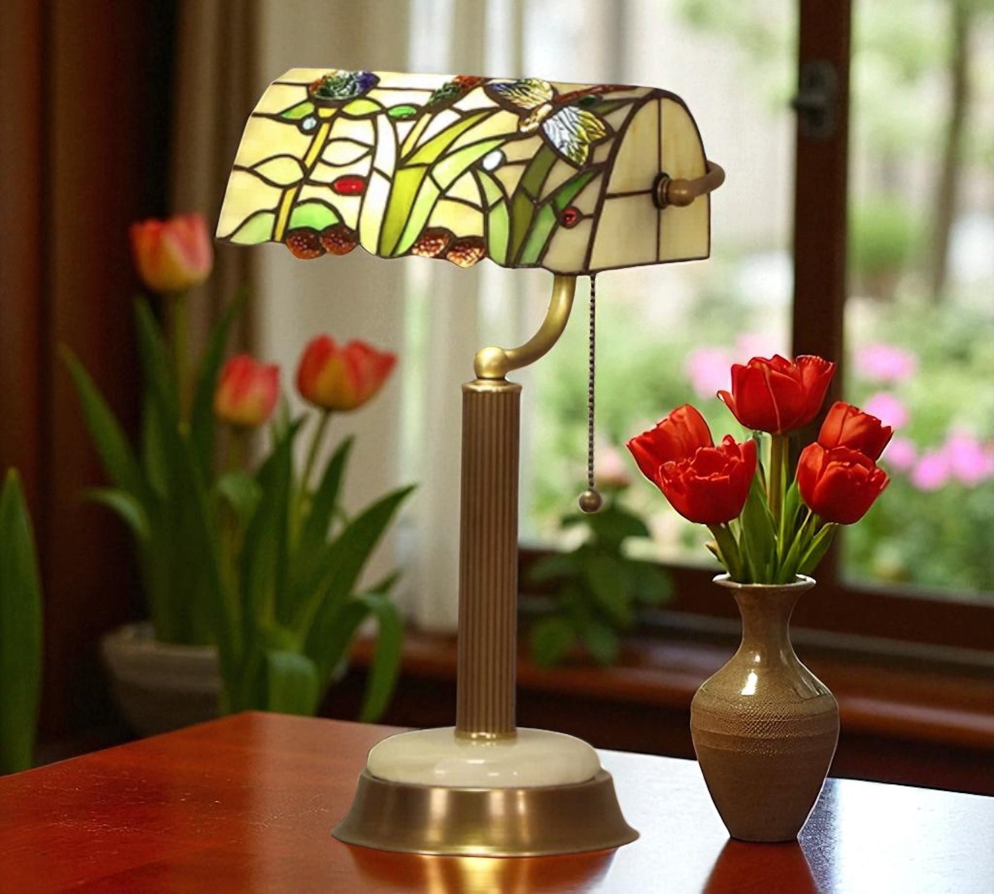 CDH Tiffany Reading Table Lamp (12044)