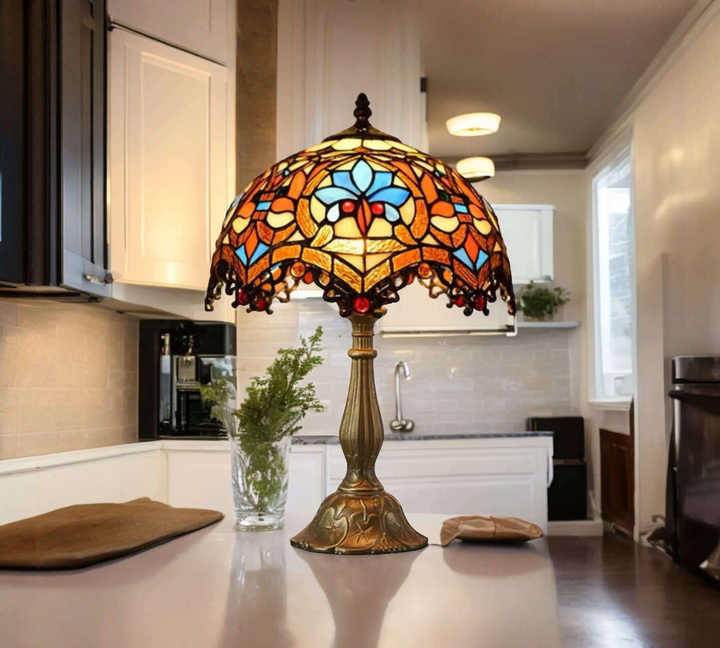 CDH 12" Tiffany Table Lamp (12011)
