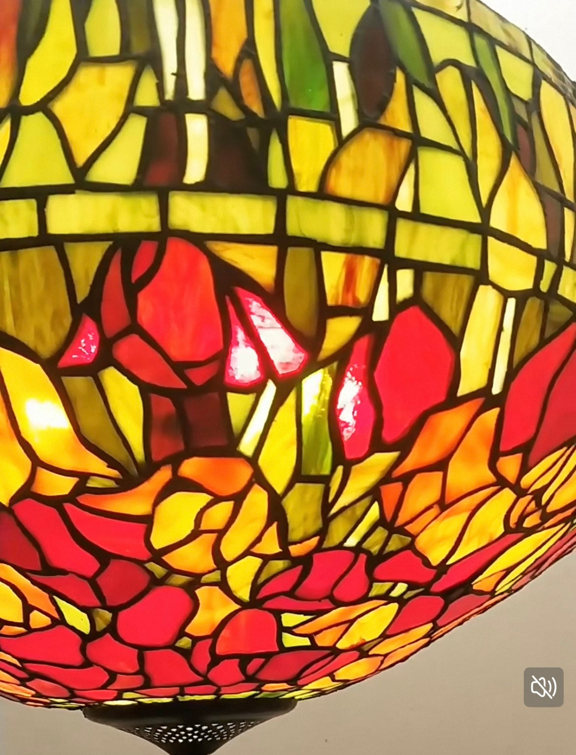 CDH 20” XLARGE Tiffany Upright Lamp with 50cm shade (19049CXR)