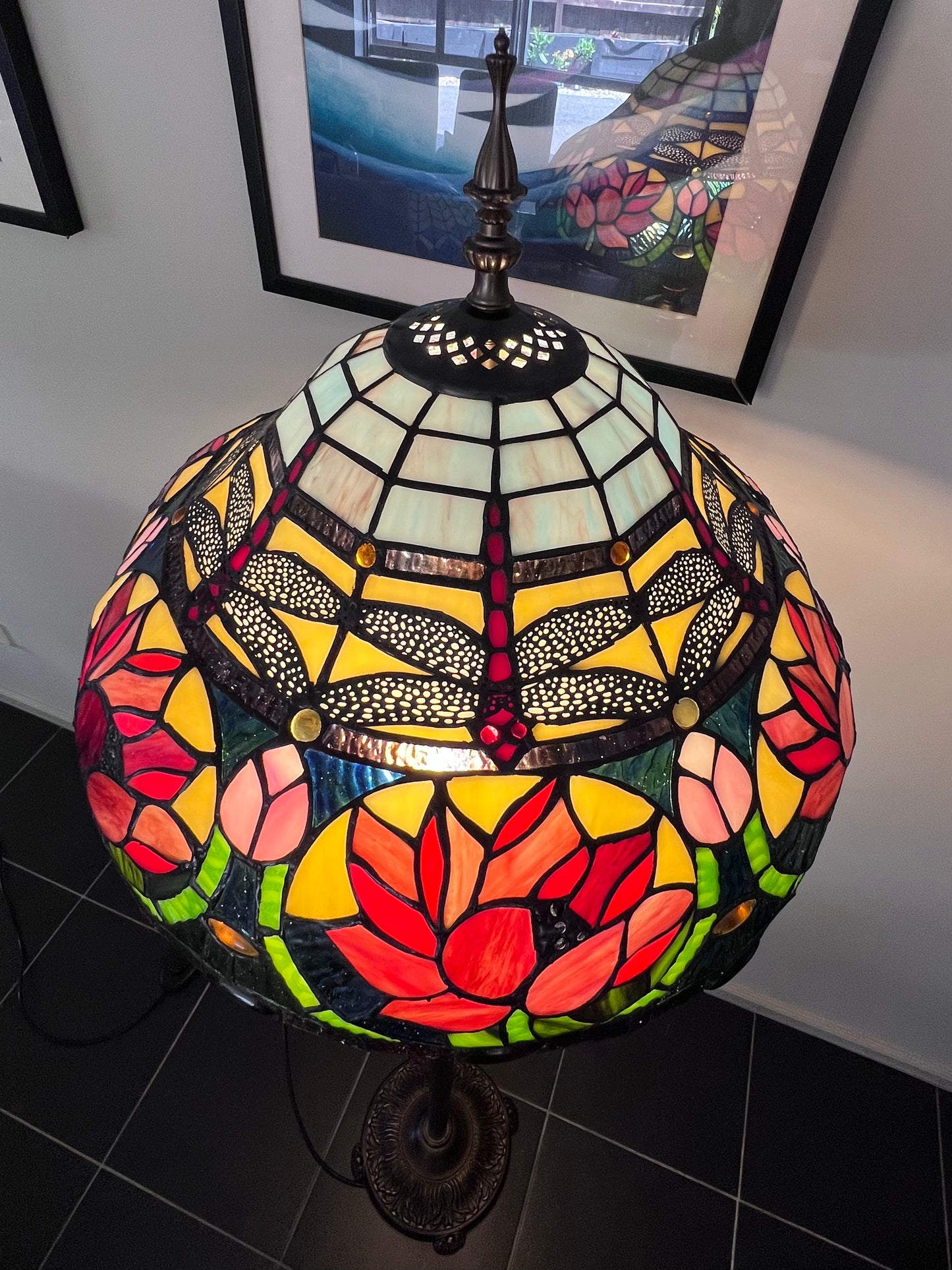 CDH Tiffany Floor Lamp (16006F) 16" 40CM Shade