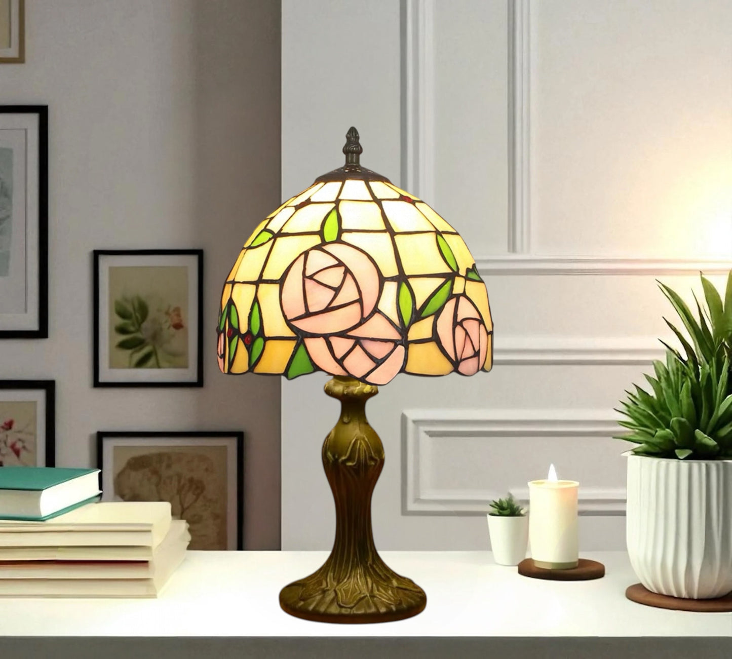 CDH 10" Tiffany Table Lamp with 20cm Shade (11004S)