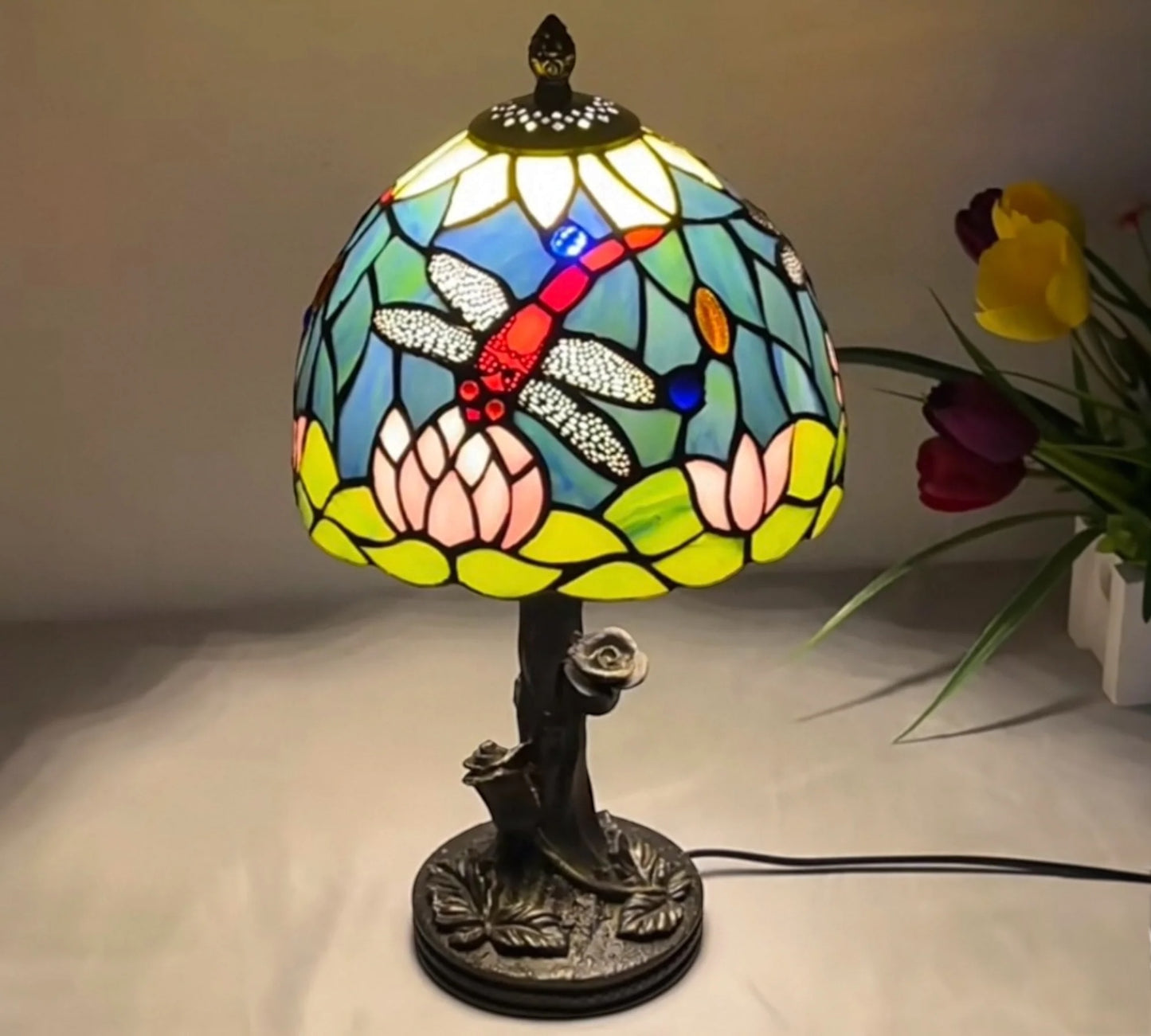 CDH 10" Tiffany Table Lamp with 20cm Shade (100165)
