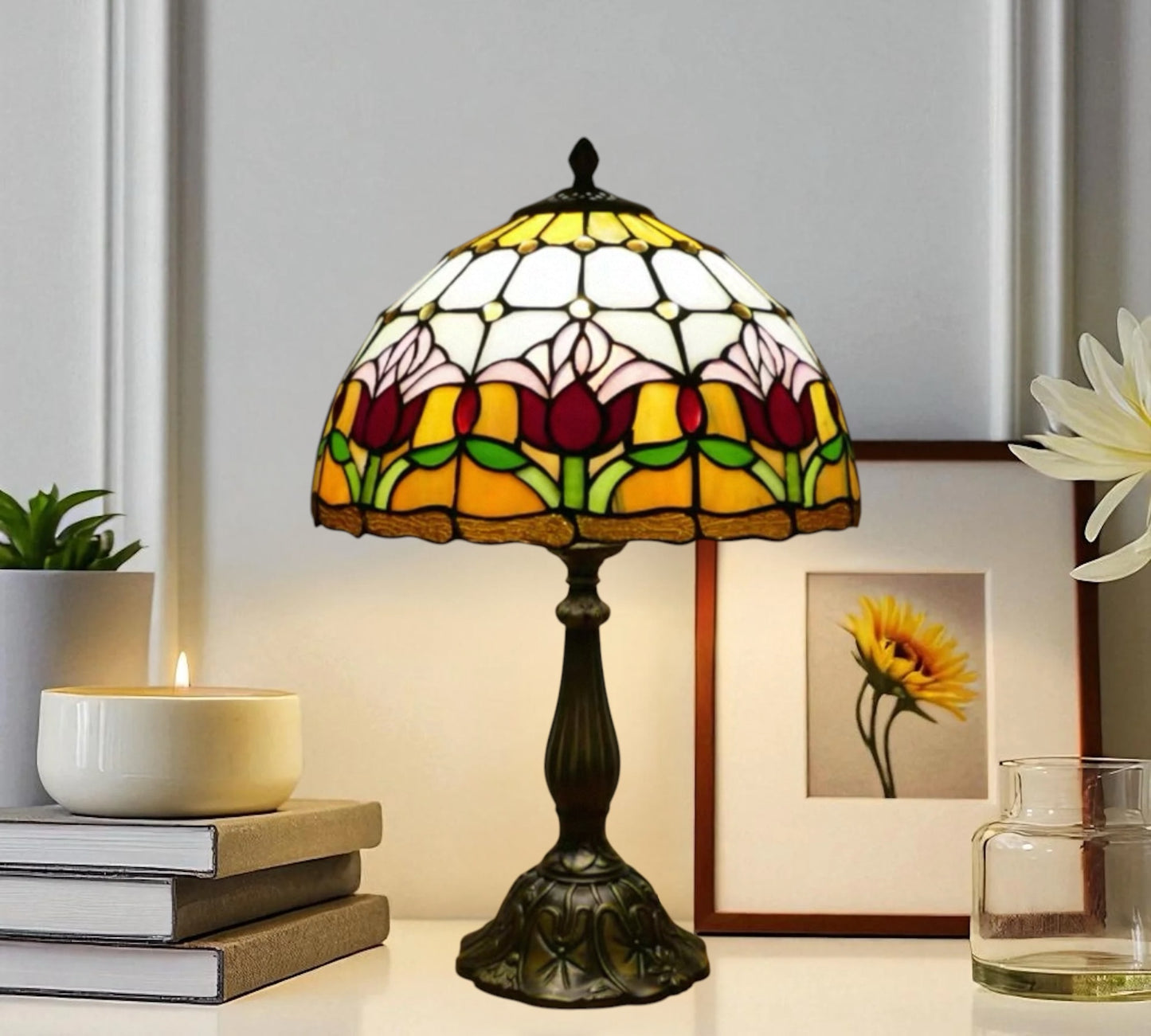 CDH 12" Tiffany Table Lamp (12009)