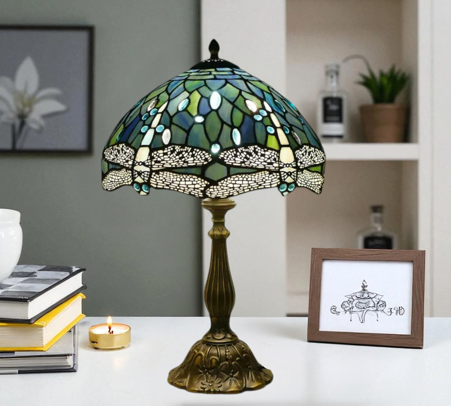 CDH 12" Tiffany Table Lamp (12062BST)