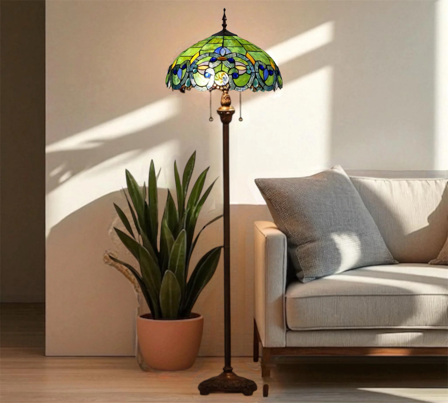 CDH Tiffany Floor Lamp (15080F) 16" 40CM Shade