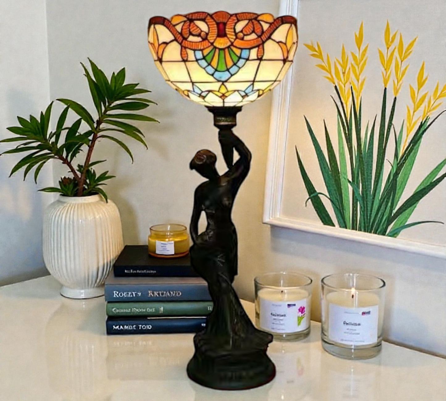 CDH 12" Tiffany Table Lamp (13100)