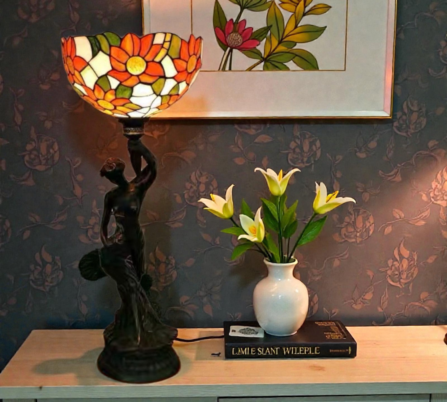 CDH 12" Tiffany Table Lamp (13105)
