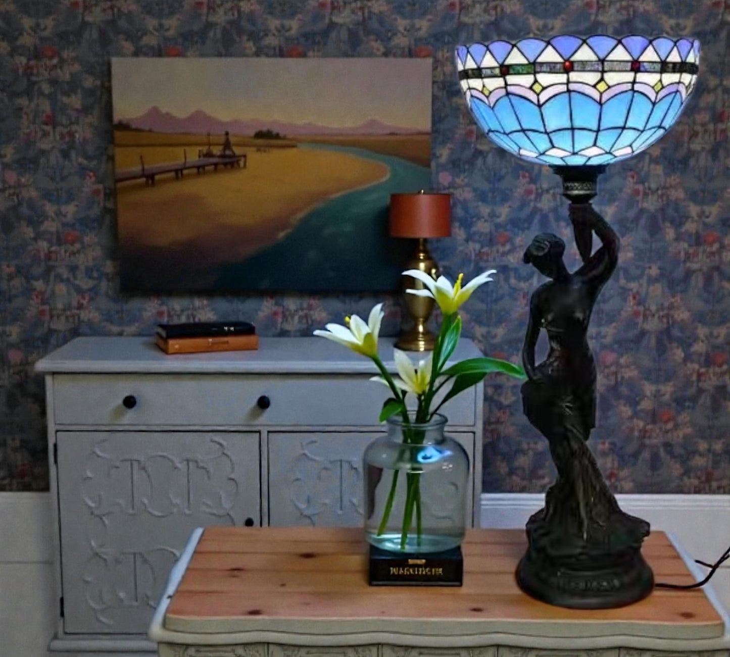 CDH 12" Tiffany Table Lamp (13106)