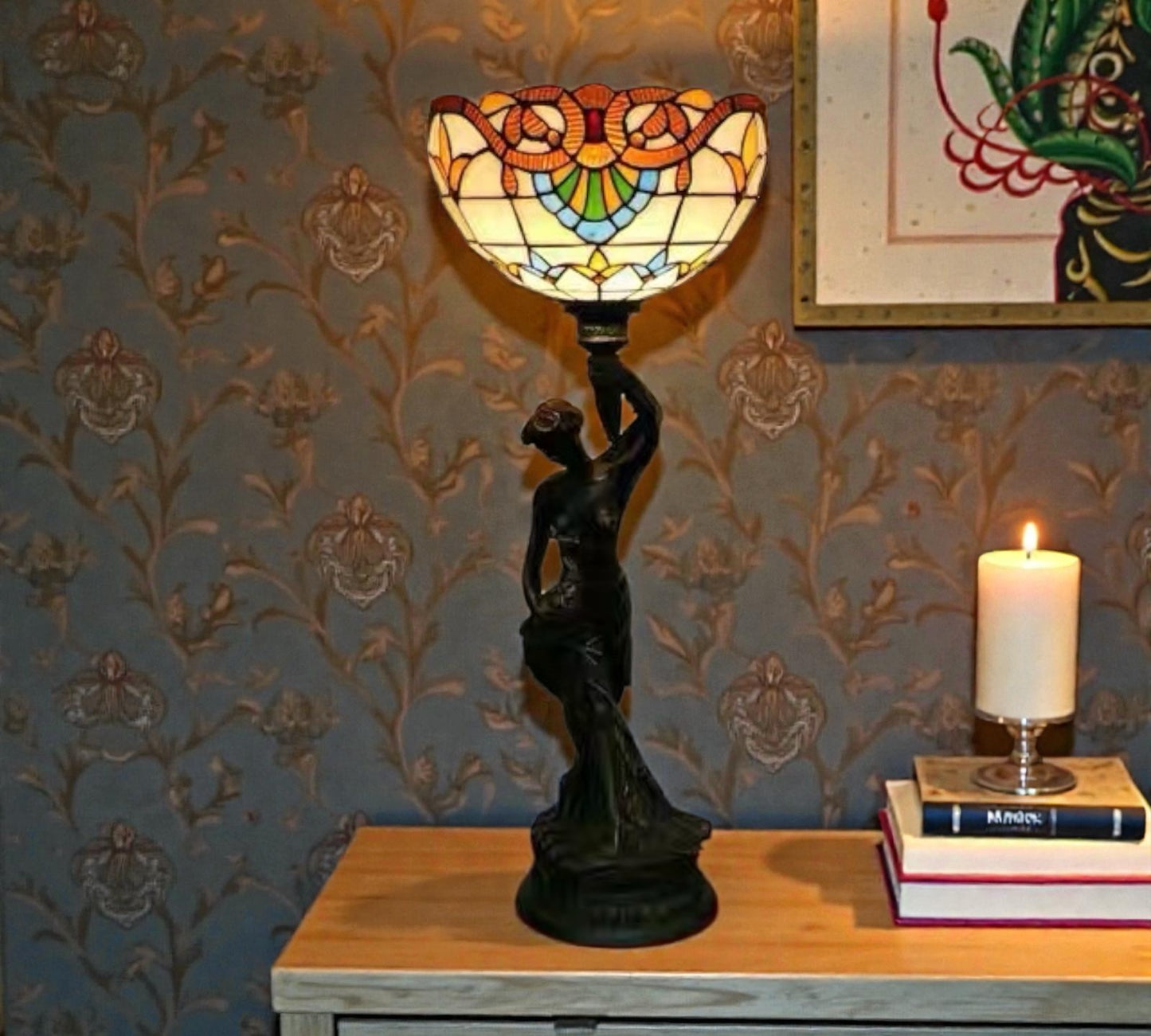 CDH 12" Tiffany Table Lamp (13100)