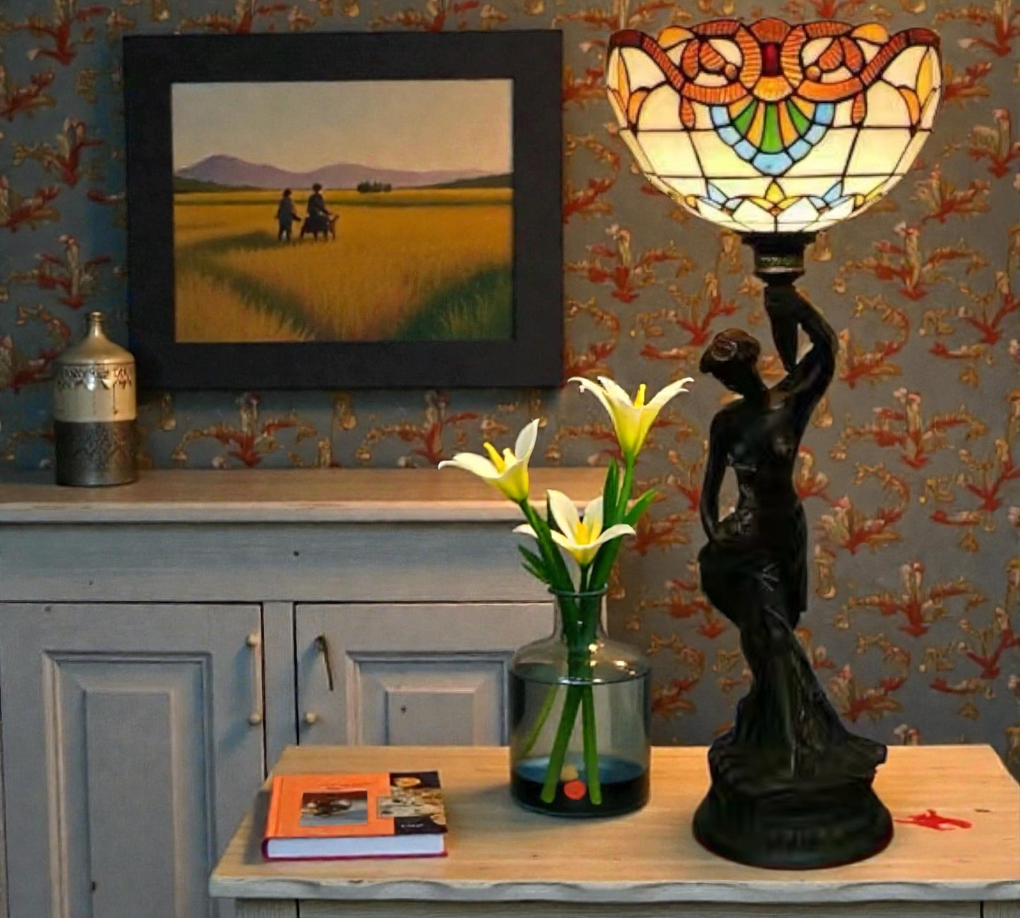 CDH 12" Tiffany Table Lamp (13100)