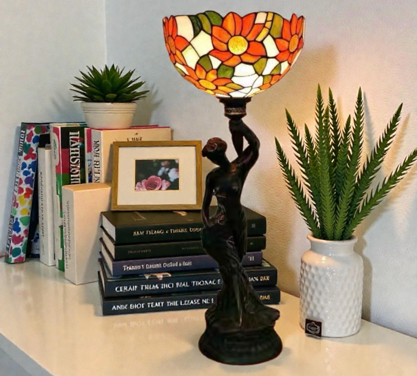 CDH 12" Tiffany Table Lamp (13105)
