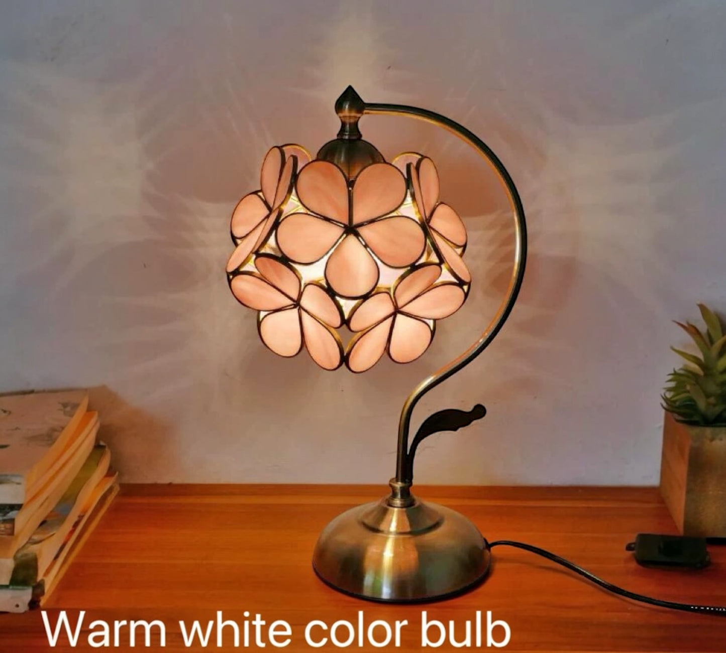 CDH Cherry Blossom Style Tiffany Table Lamp (12033A)