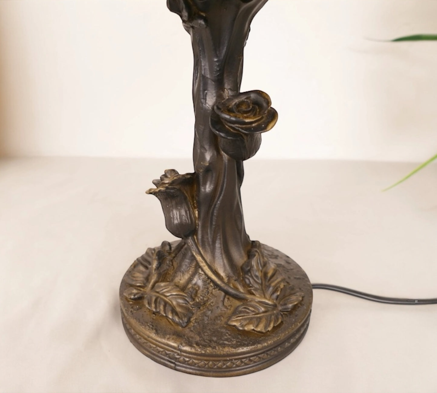 CDH 10" Tiffany Table Lamp with 20cm Shade (100165)