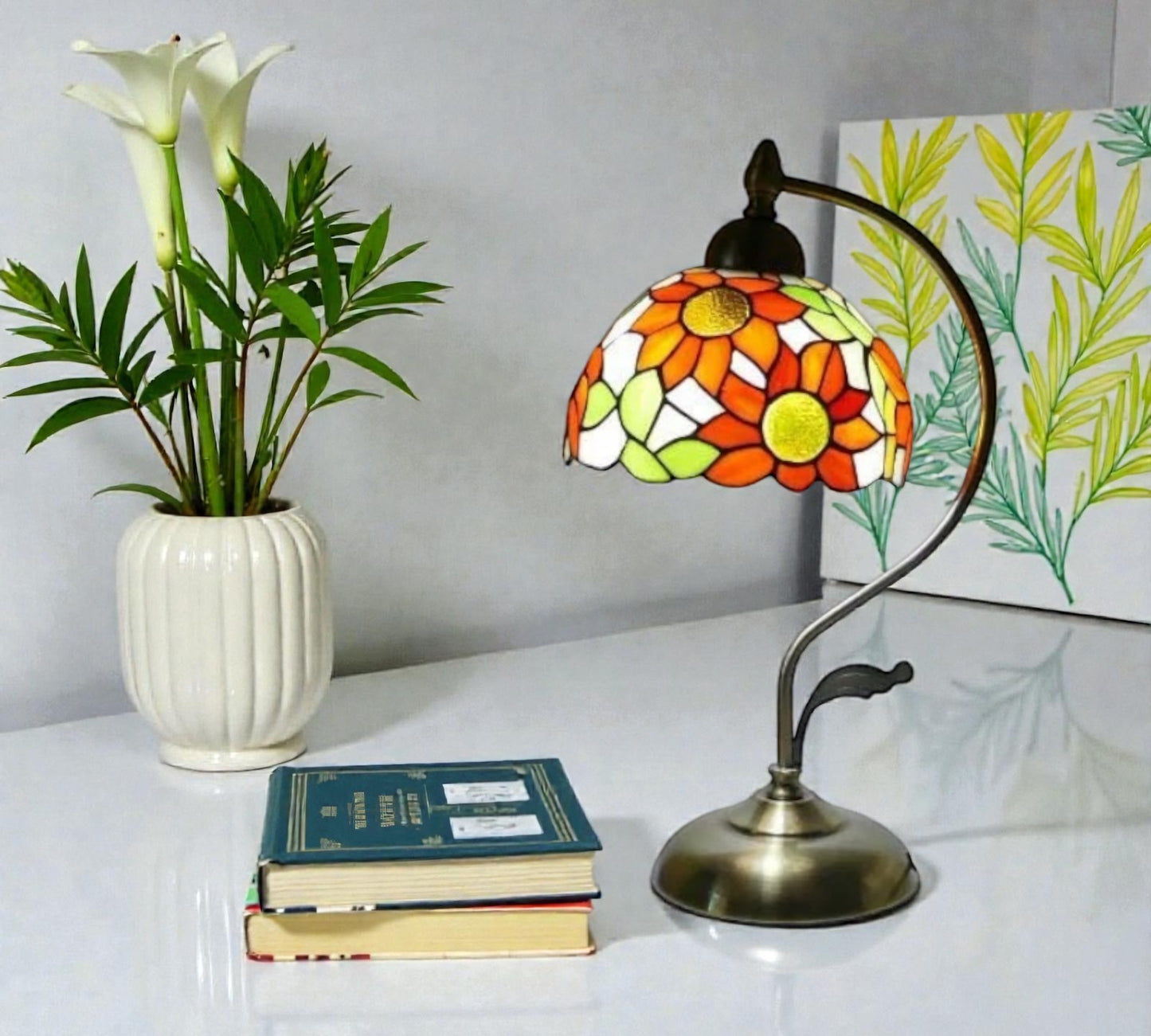 CDH Tiffany Table Lamp with 20cm Shade (12068M)