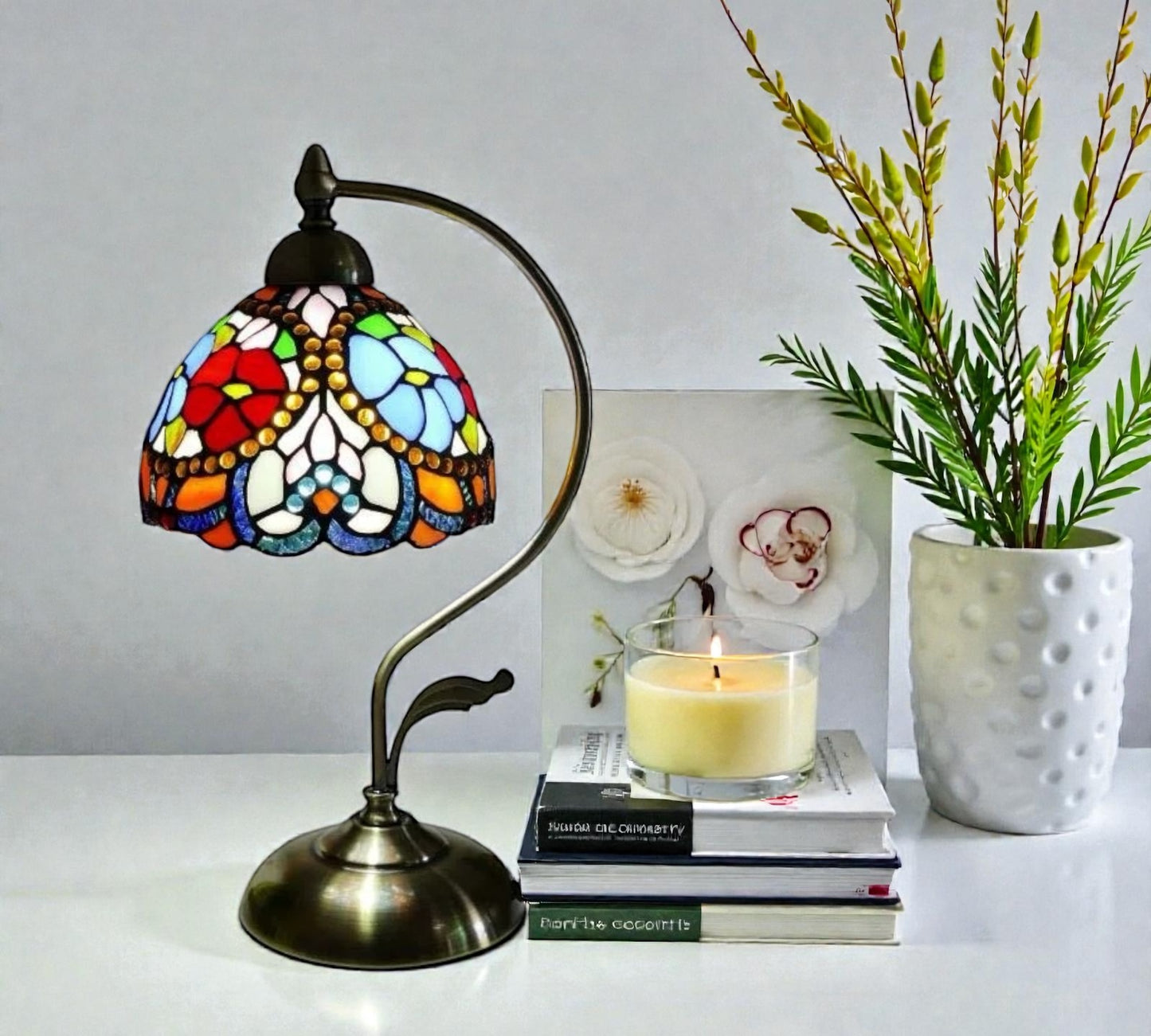 CDH Tiffany Table Lamp with 20cm Shade (15030M)