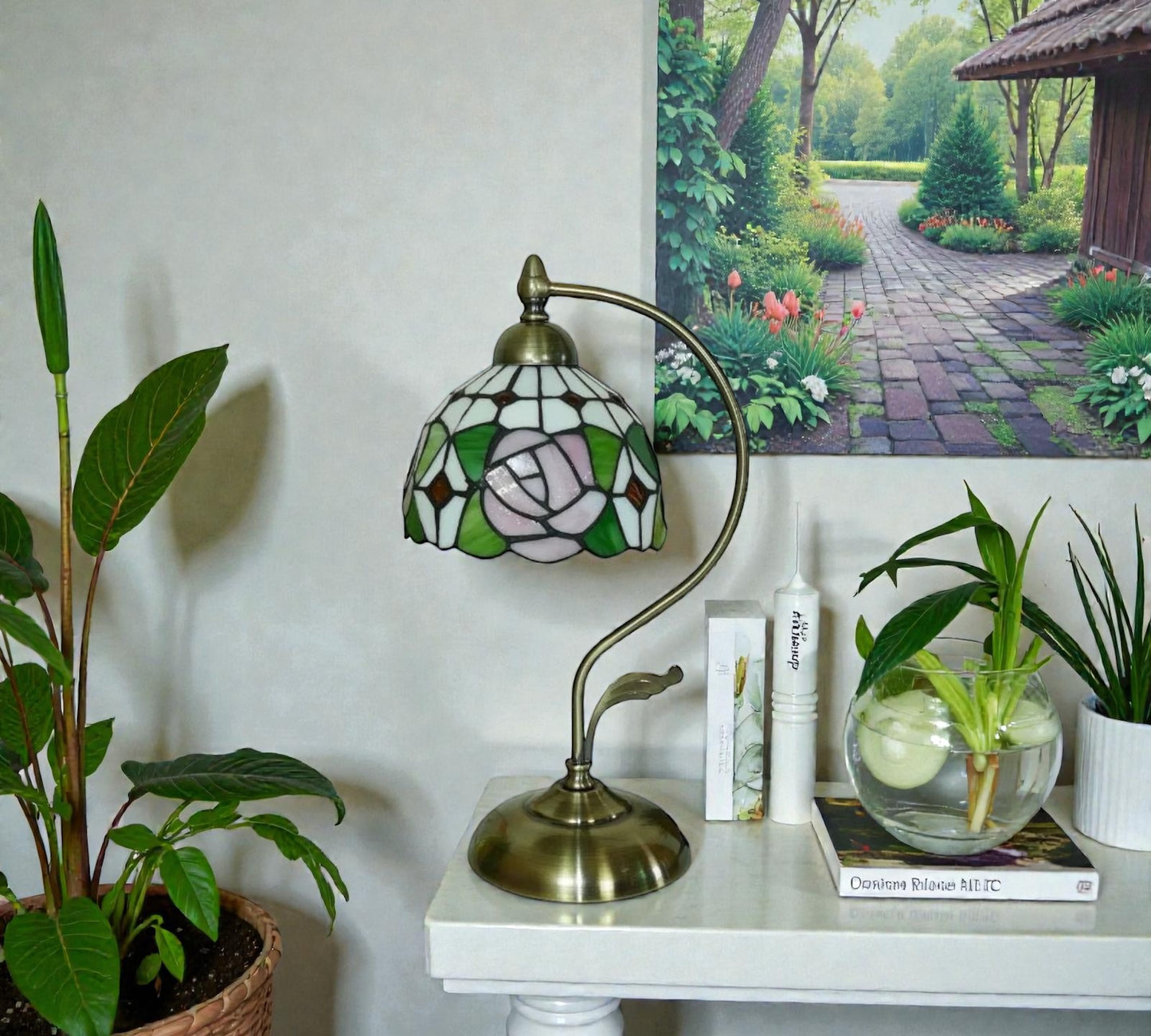 CDH Tiffany Table Lamp with 20cm Shade (11004M)