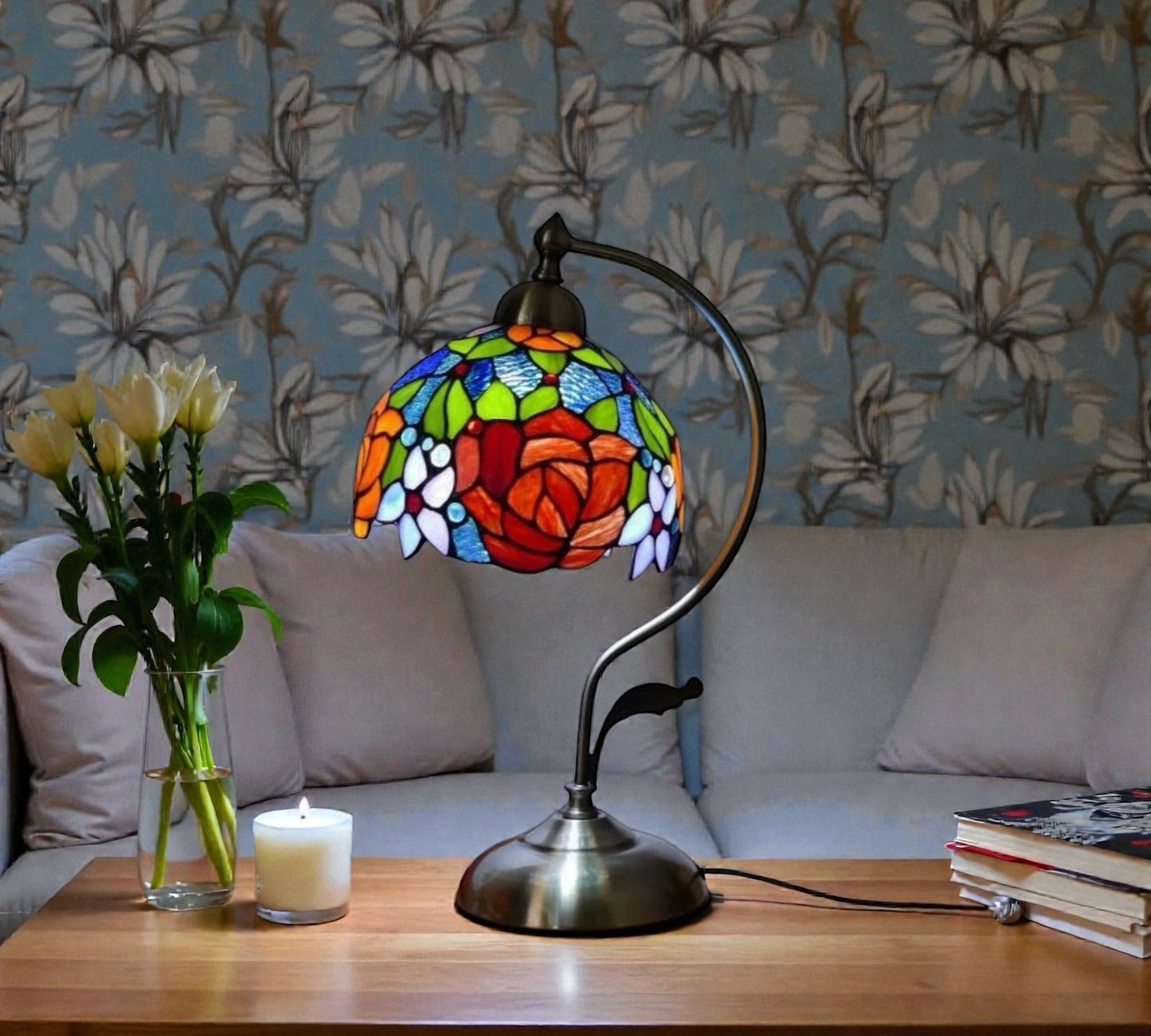 CDH Tiffany Table Lamp with 20cm Shade (100163M)