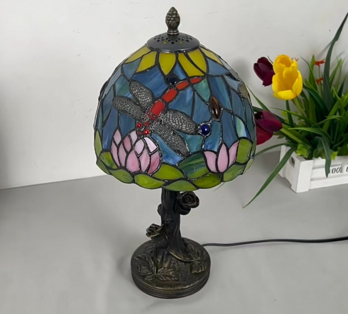 CDH 10" Tiffany Table Lamp with 20cm Shade (100165)