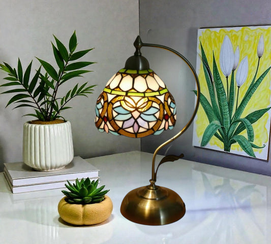 CDH Tiffany Table Lamp with 20cm Shade (12045M)