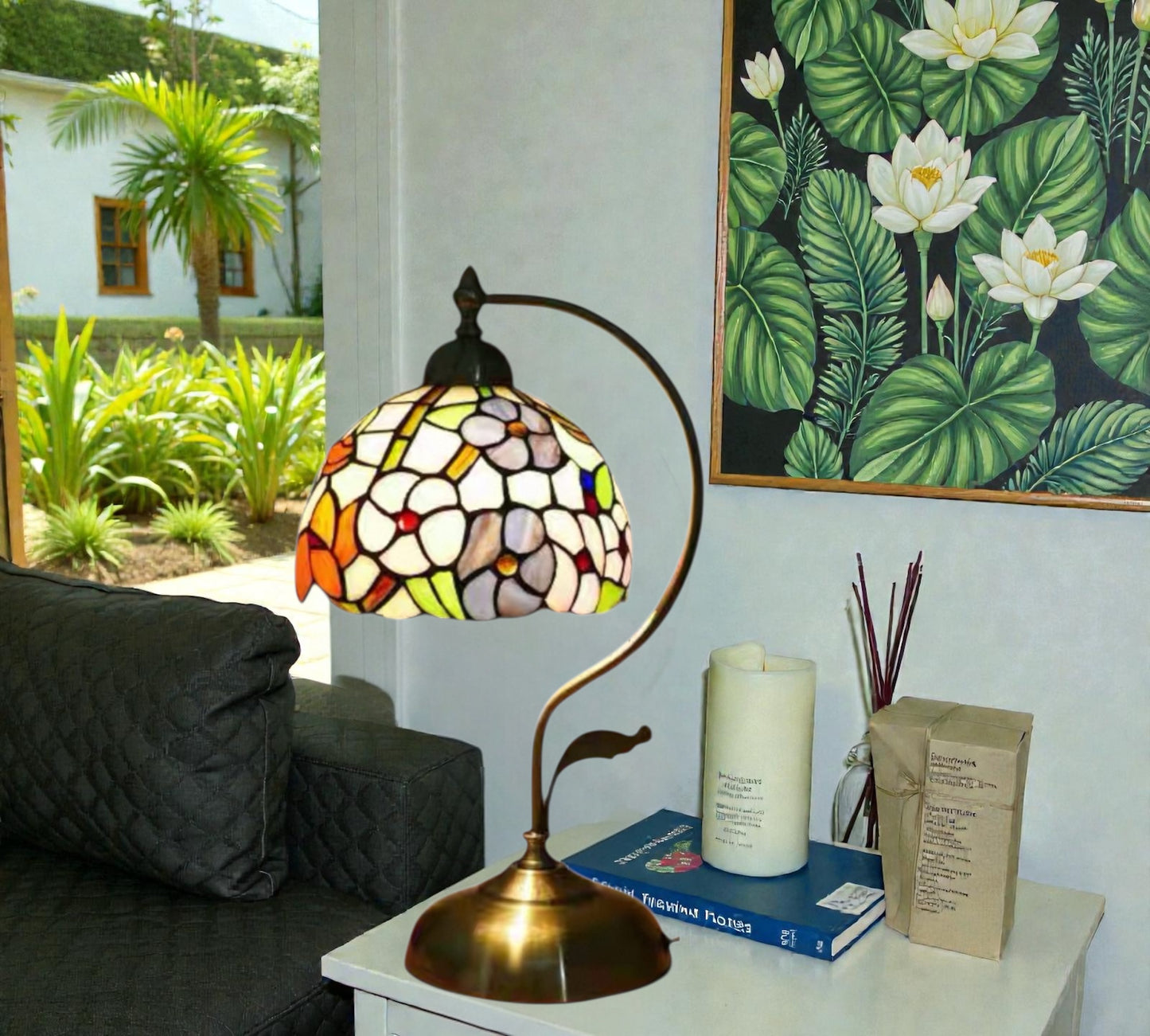 CDH Tiffany Table Lamp with 20cm Shade (100002M)