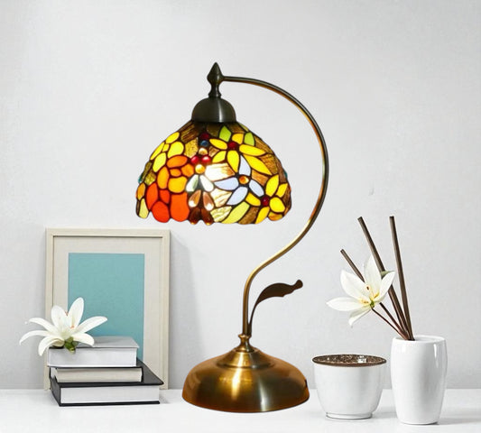 CDH Tiffany Table Lamp with 20cm Shade (100166M)