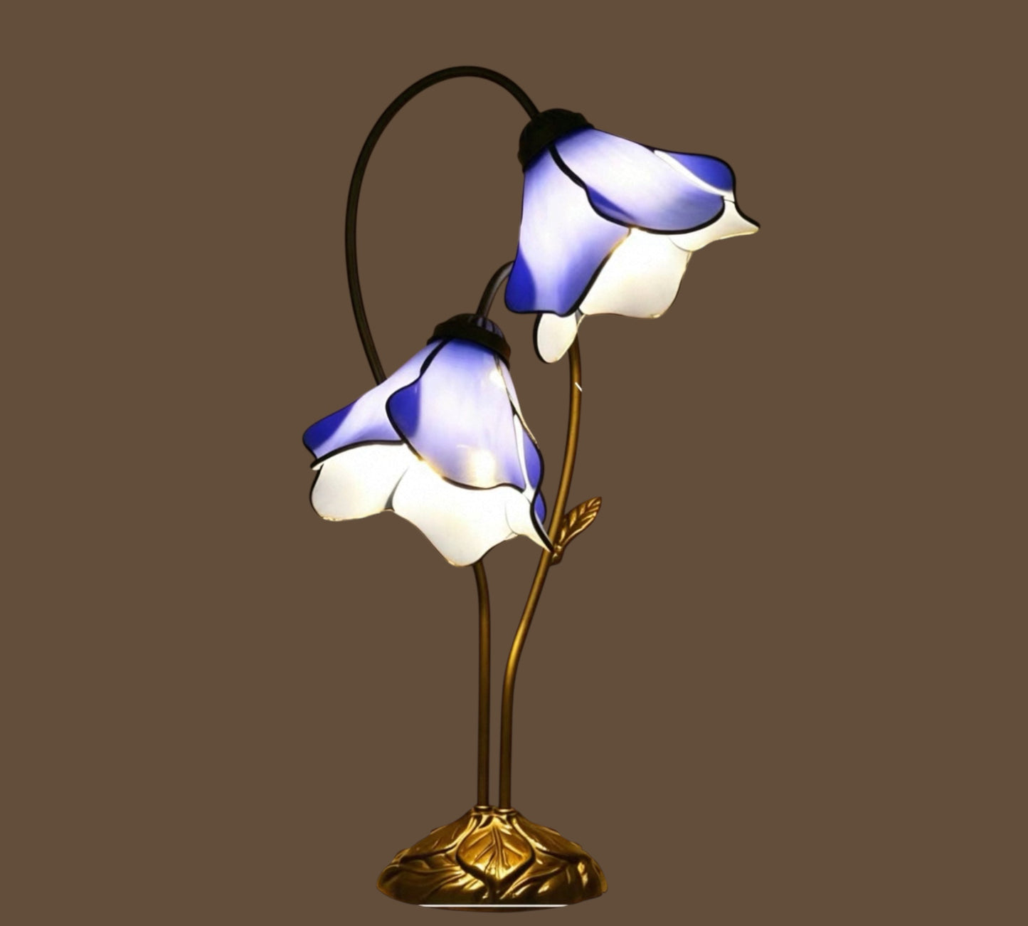 CDH LARGR Water Lily Flower Style Tiffany Table Lamp (12034D)