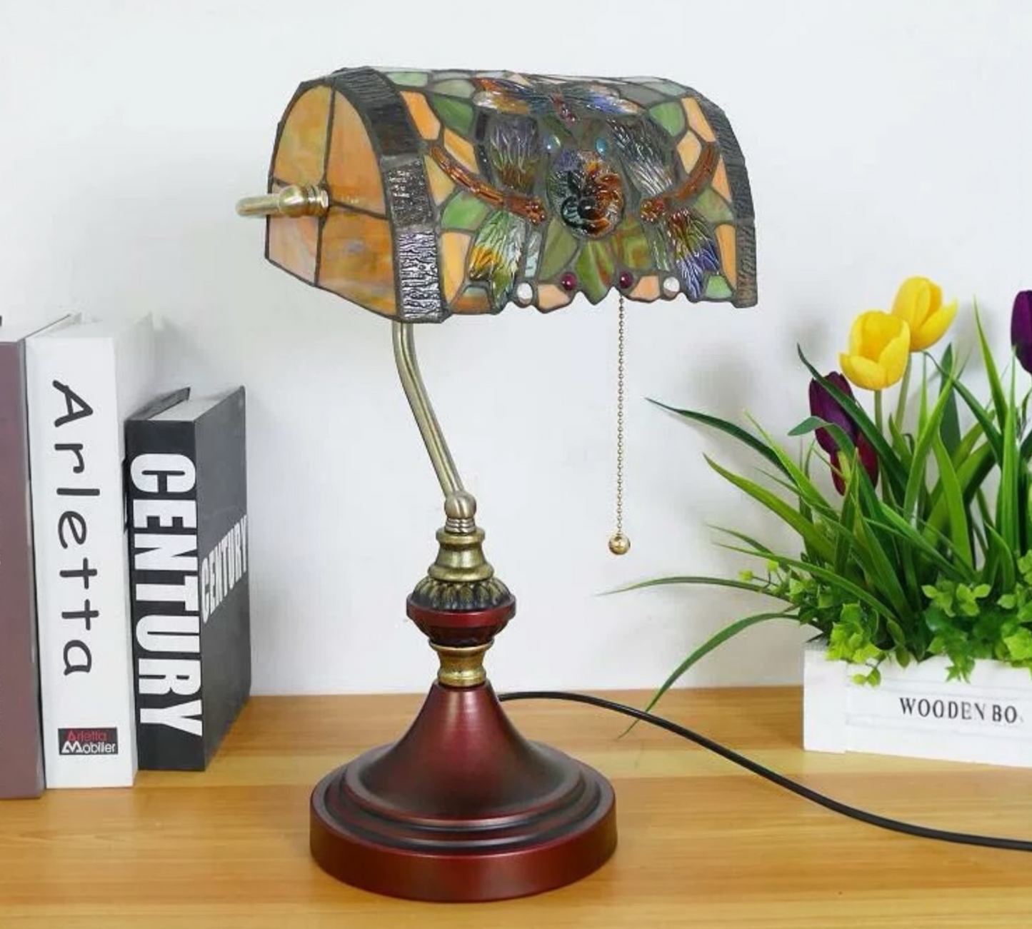 CDH Tiffany Reading Table Lamp with 26cm Shade (12048A)