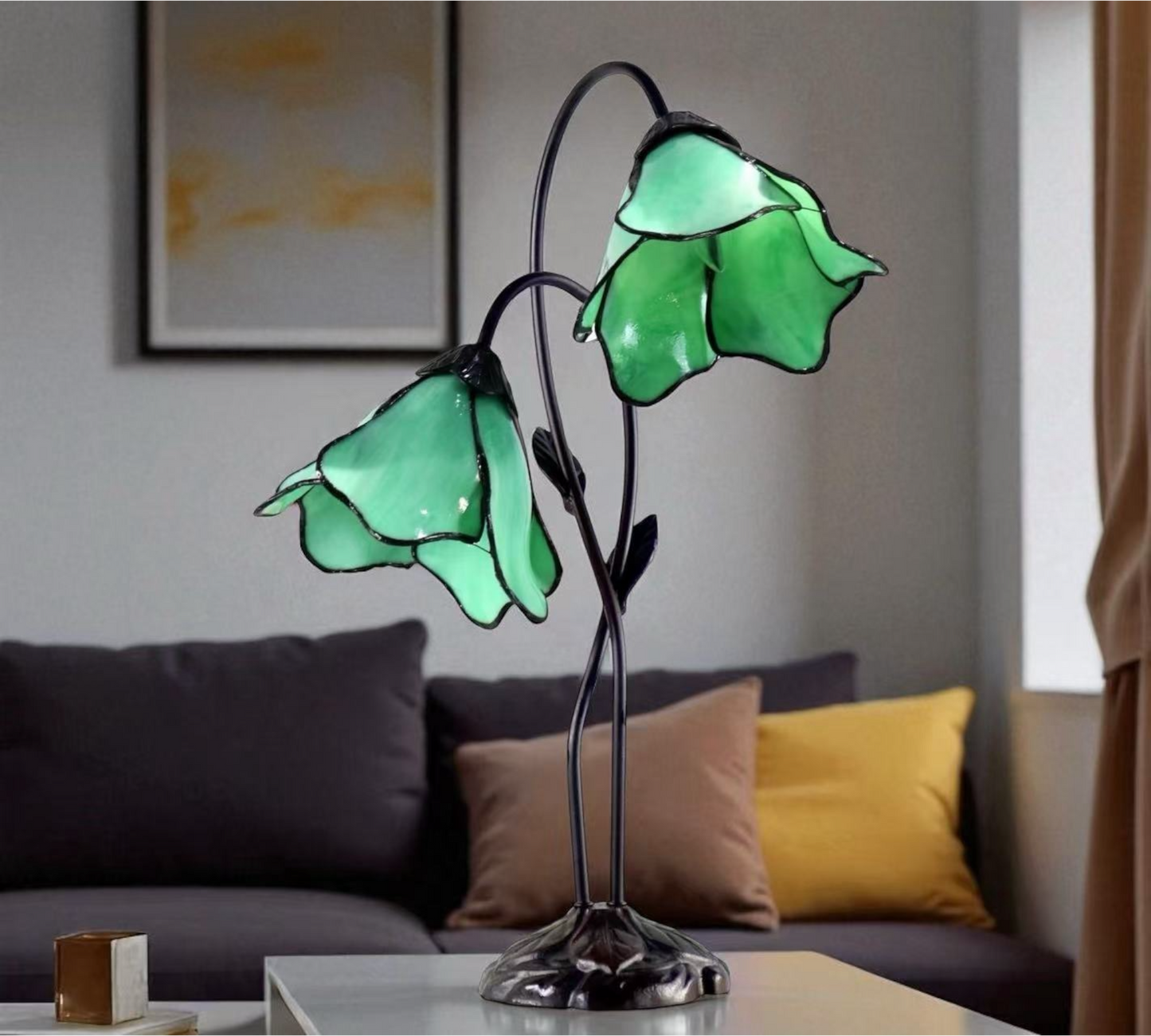 CDH LARGR Water Lily Flower Style Tiffany Table Lamp (12034C)