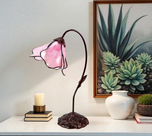 CDH LARGR Water Lily Flower Style Tiffany Table Lamp (12034S)