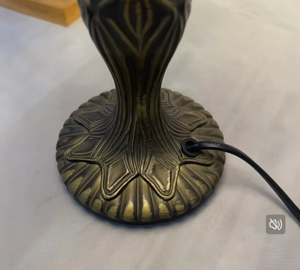 Tiffany-style table lamp base with textured bronze gold finish and attached power cable