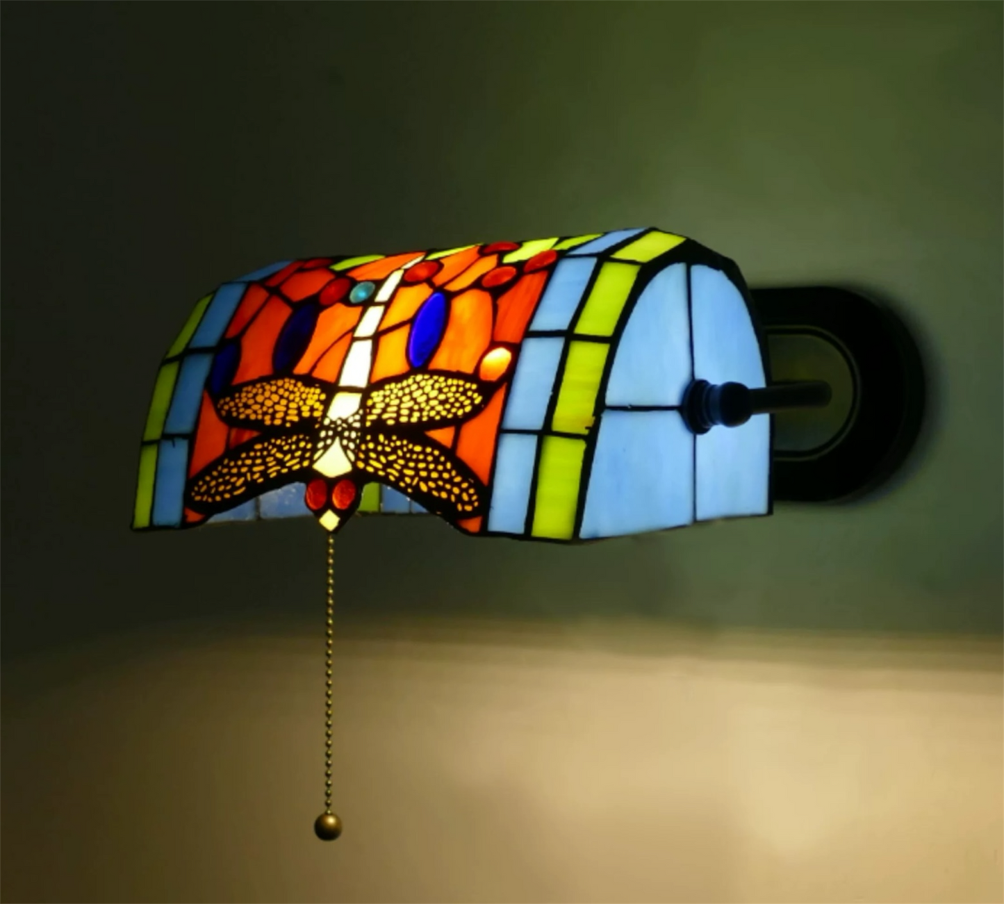 CDH Tiffany Wall Lights with 26cm Shade (12062AW)