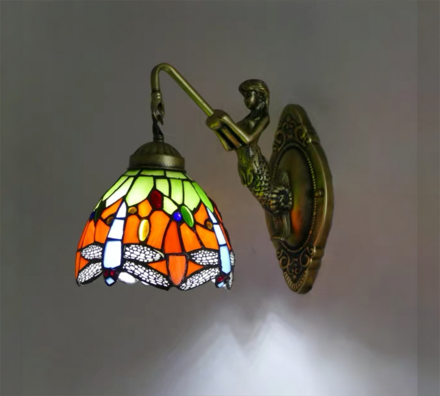 CDH Tiffany Wall Lights with 15cm Shade (12062Q)